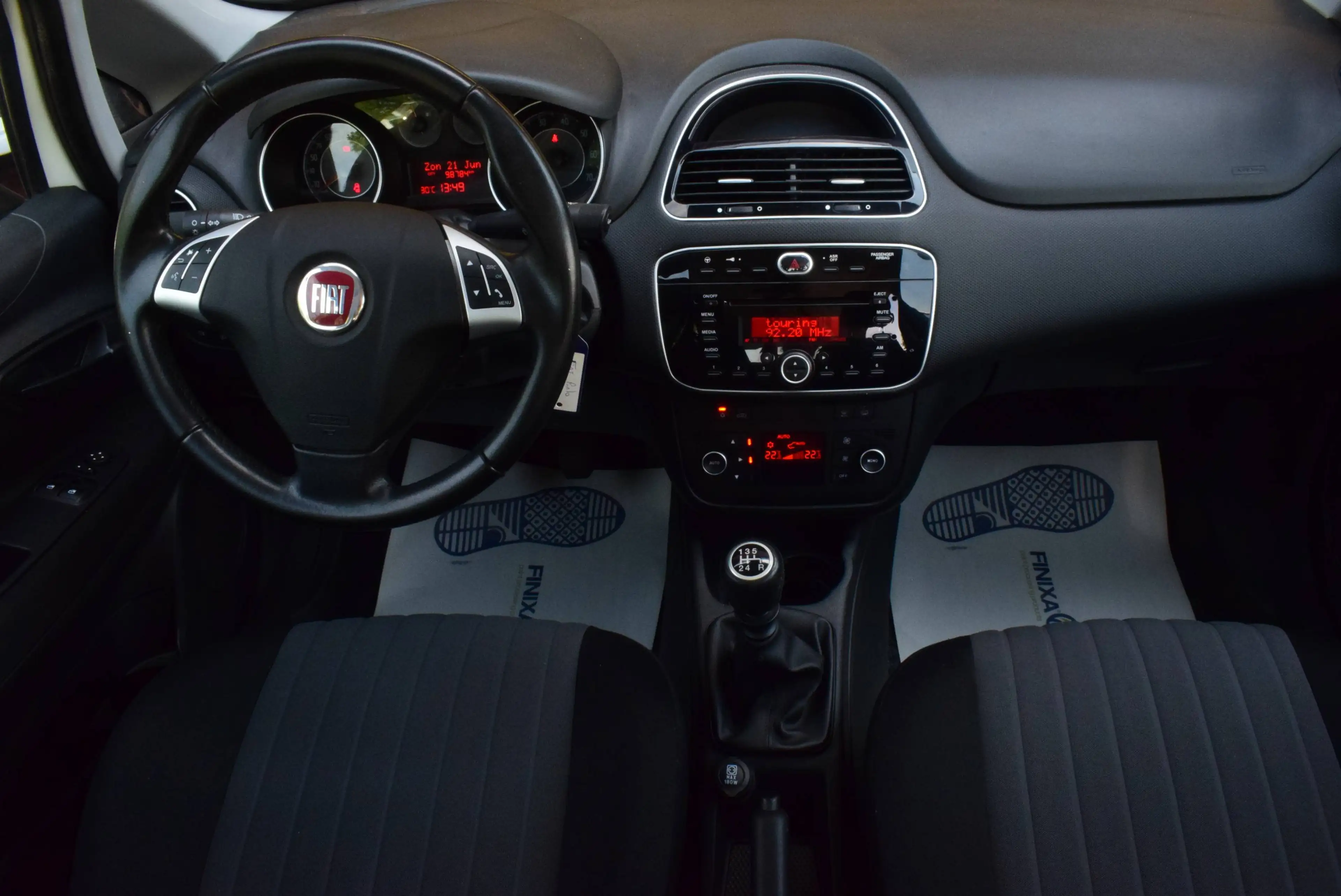 Fiat Punto AIRCO - 98.000km - GARANTIE — photo 4