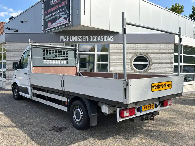 Volkswagen Crafter view 4