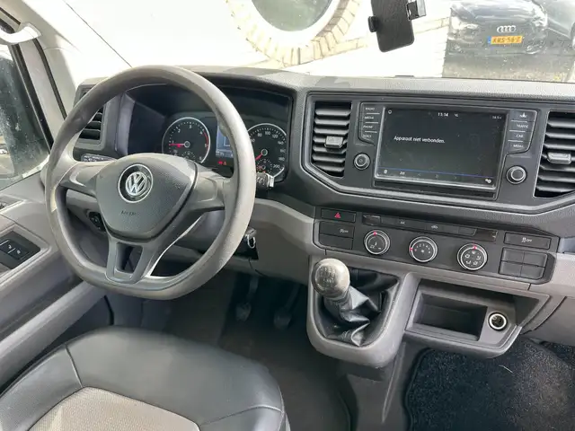 Volkswagen Crafter view 5