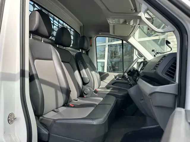 Volkswagen Crafter view 8