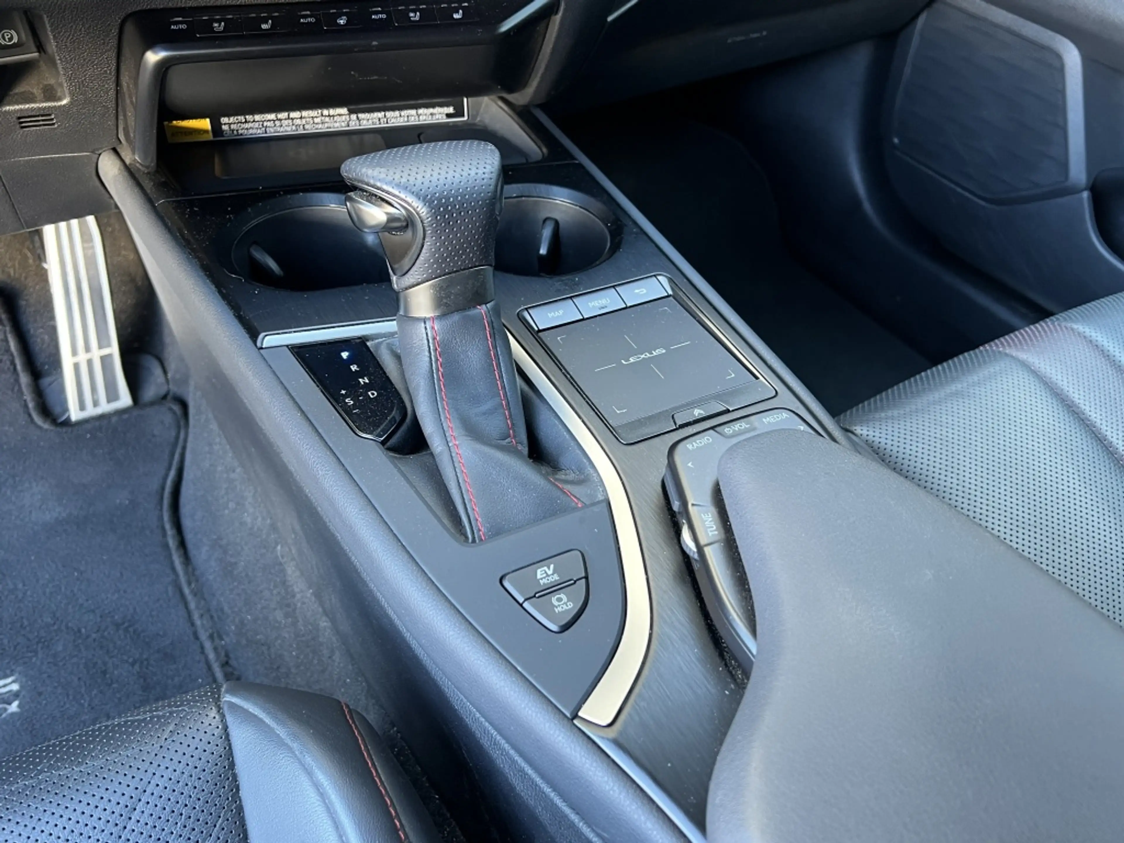 Lexus UX 250h F Sport Premium President Pack Automaat | NL auto — photo 33