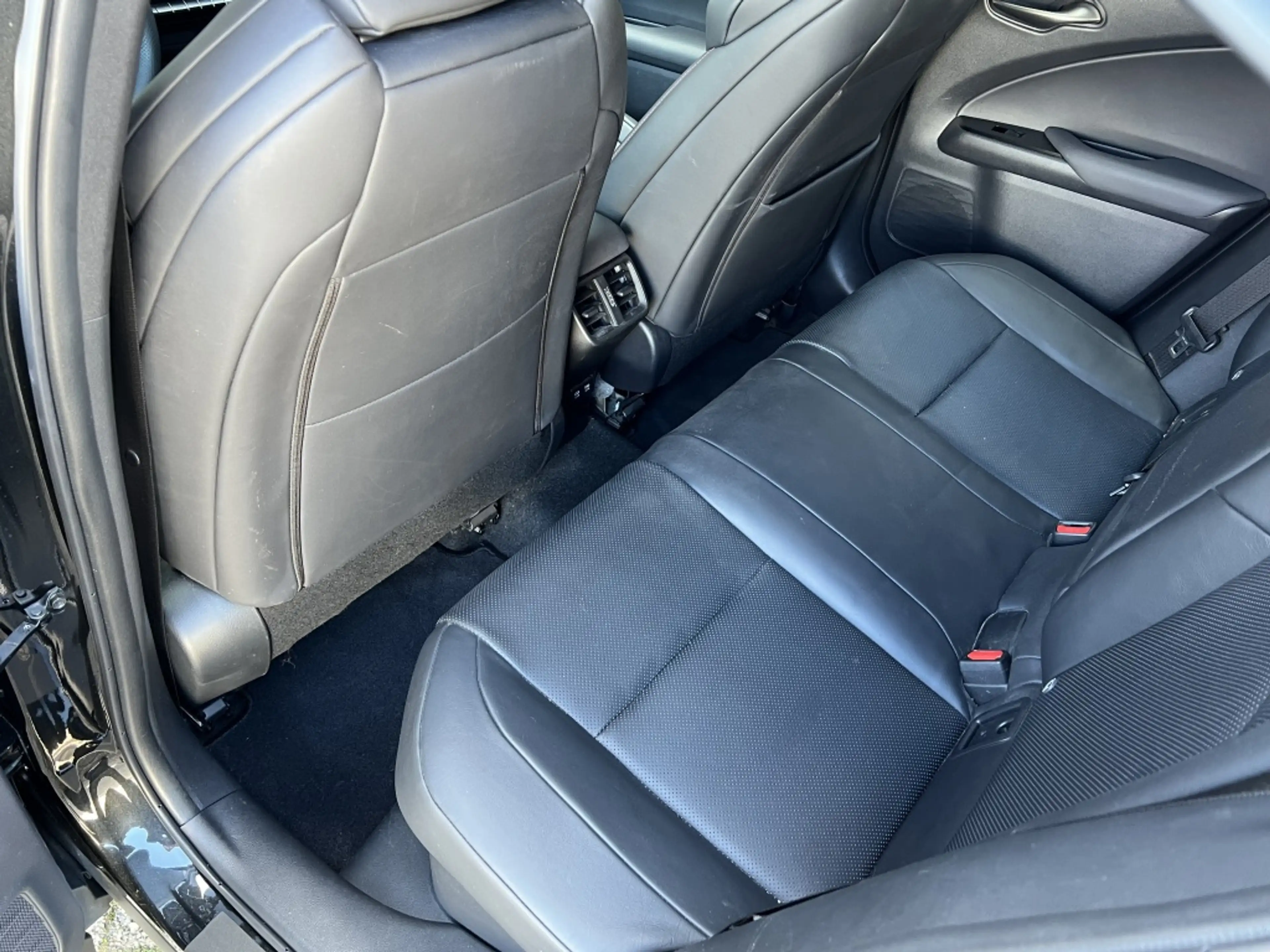 Lexus UX 250h F Sport Premium President Pack Automaat | NL auto — photo 34