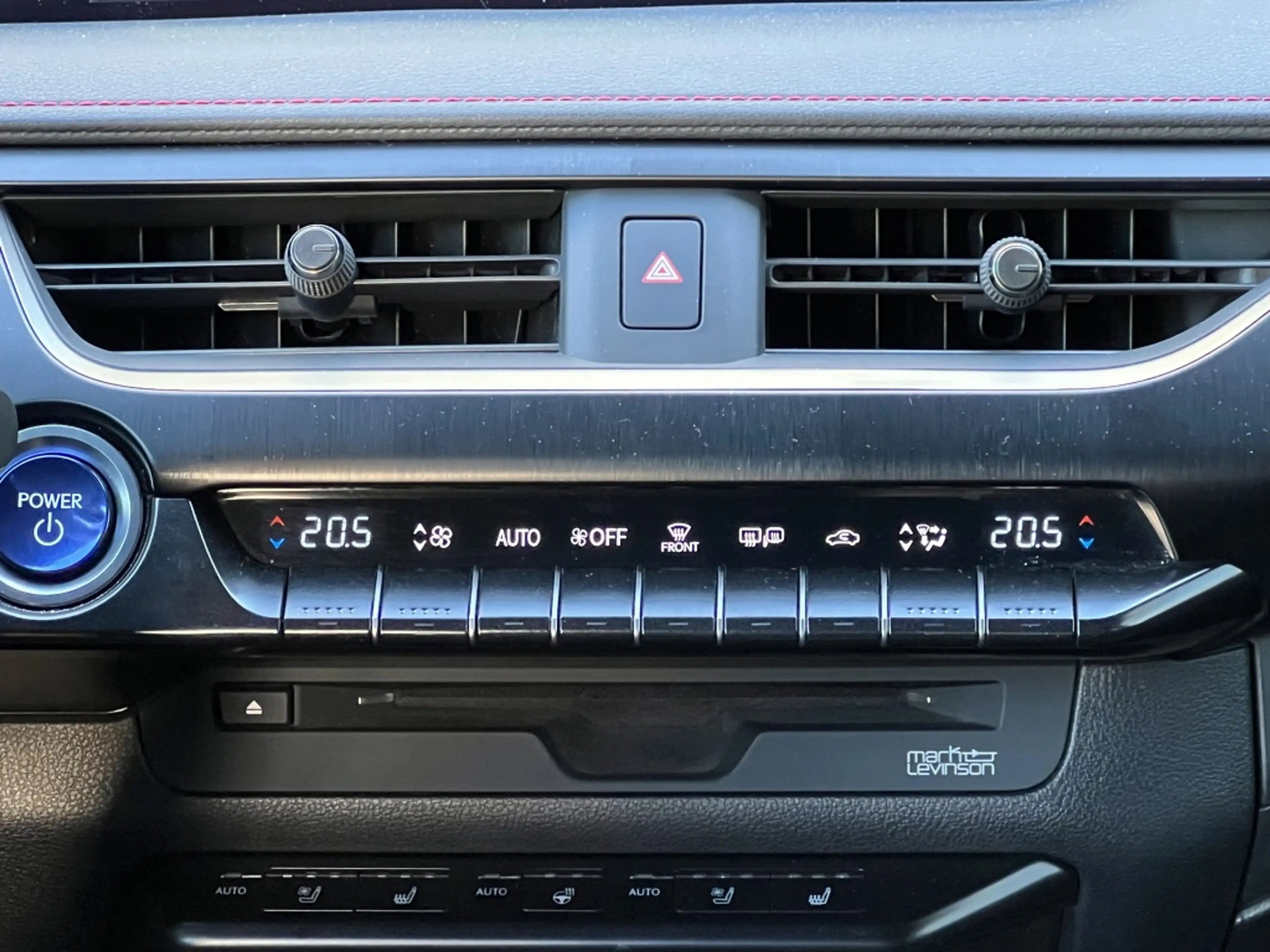Lexus UX 250h F Sport Premium President Pack Automaat | NL auto — photo 32