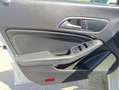 Mercedes-Benz CLA 200 d Shooting Brake Weiß - thumbnail 10