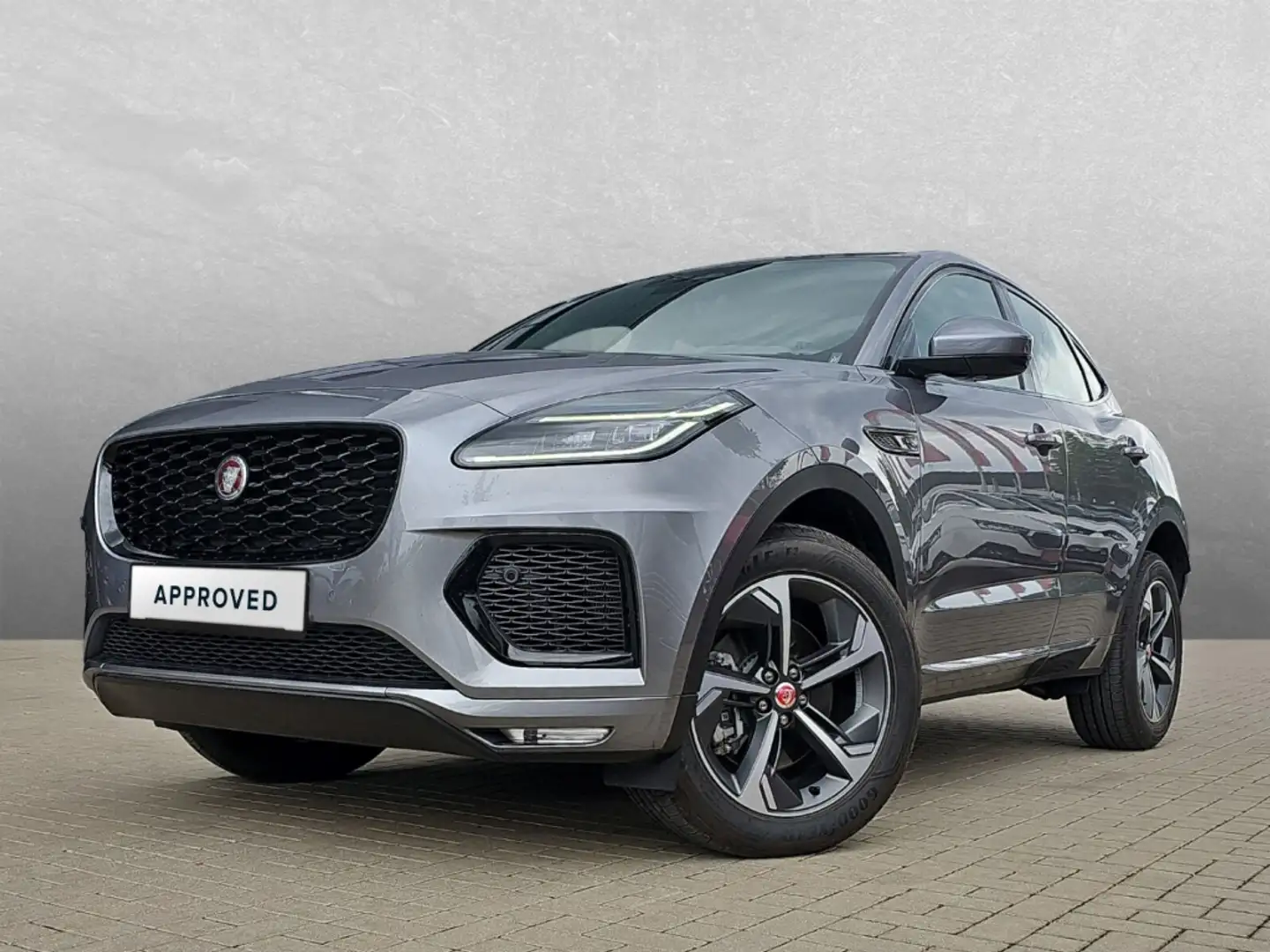 Jaguar E-Pace P300 AWD 300 Sport Grau - 1