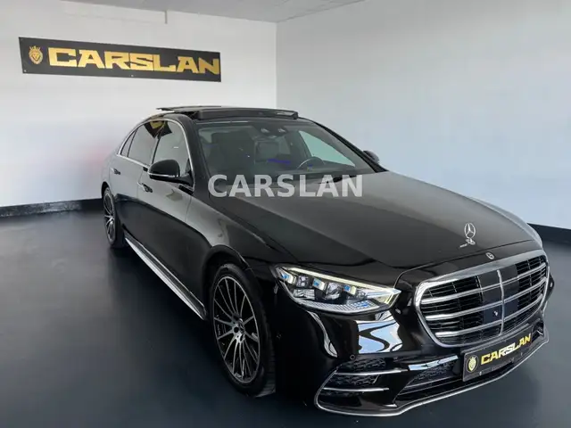 Mercedes-Benz S-Class view 2