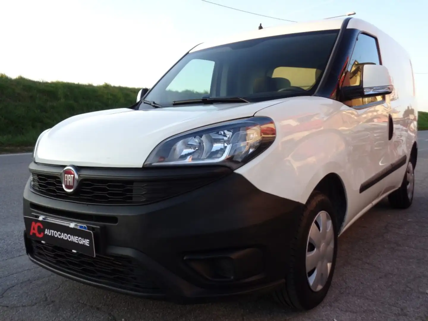 Fiat Doblo 1.3mtj PREZZO VALIDO FINO 13.12,km certificati FIA Bianco - 2