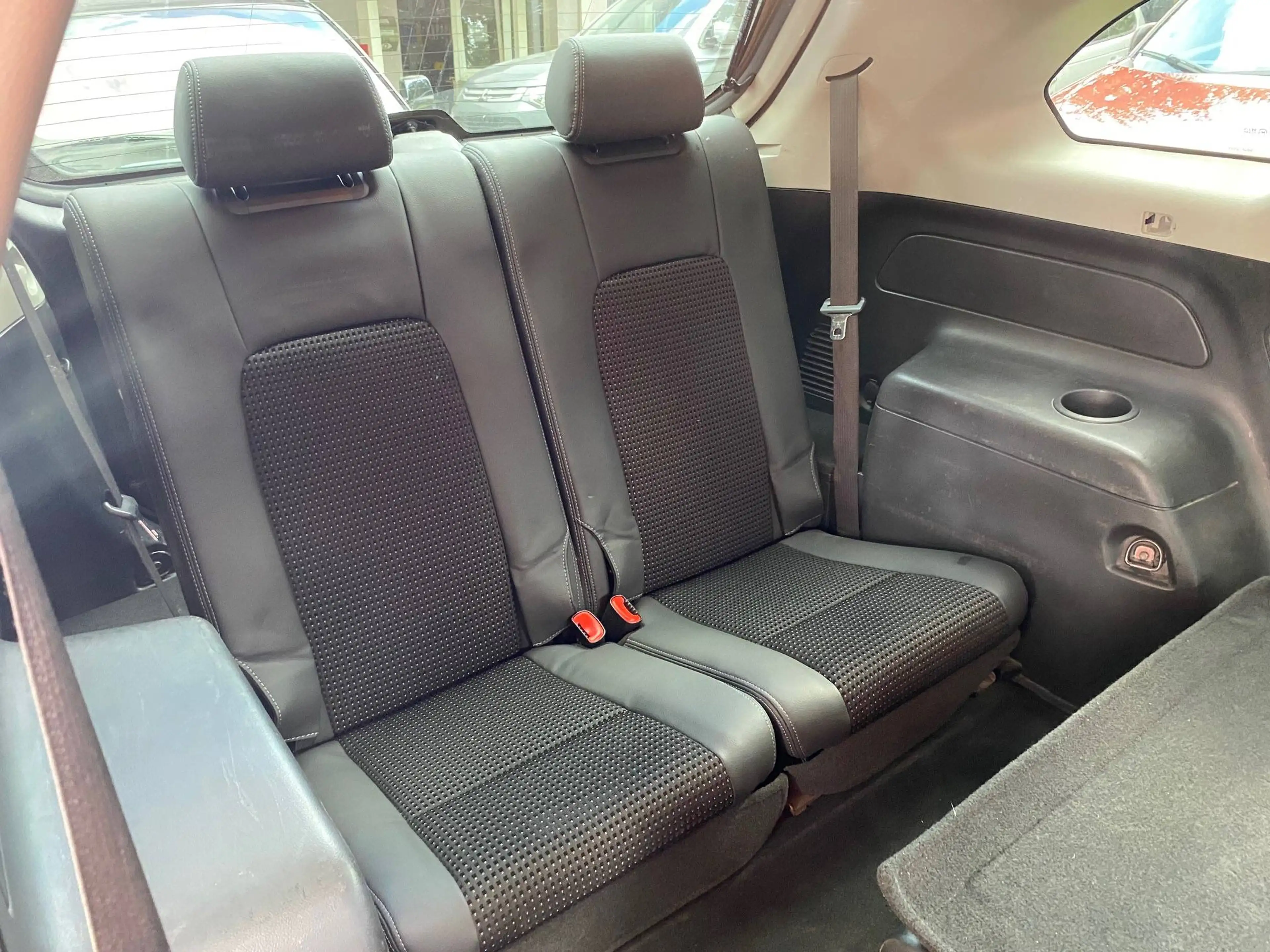 Chevrolet Captiva 2.4 LT 2WD — photo 14