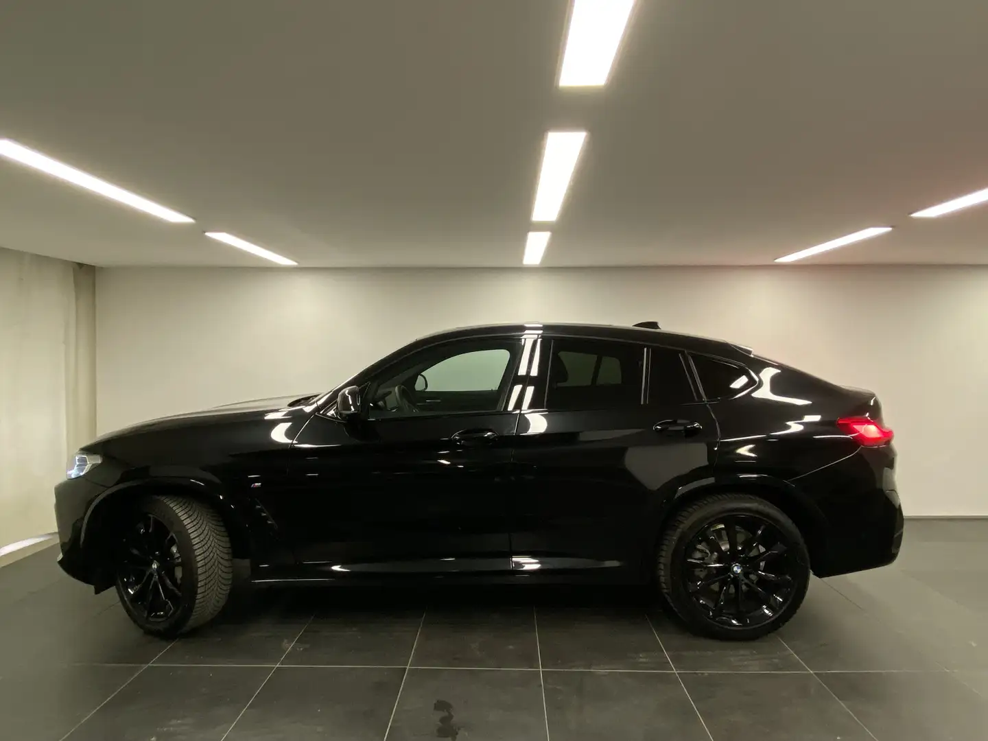 BMW X4 xDrive30i M Sportpaket DA. Prof. PA. Plus Harman/K Schwarz - 2
