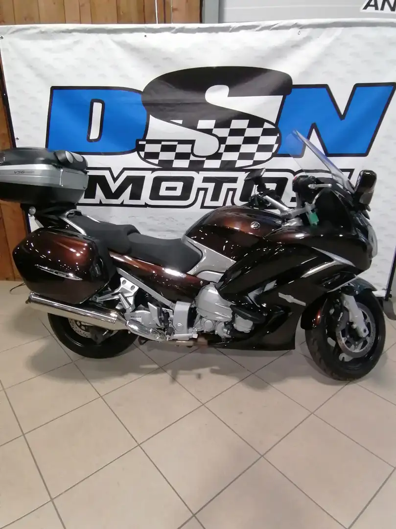 Yamaha FJR 1300 - 1