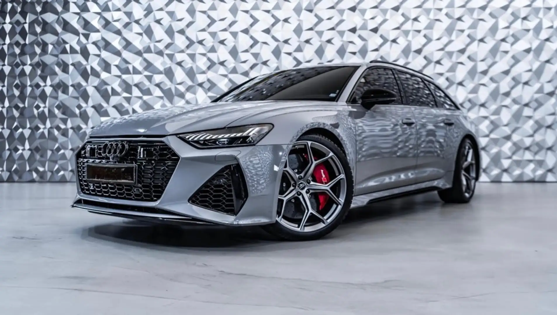 Audi RS6 Avant TFSI quattro Tiptronic Grijs - 1