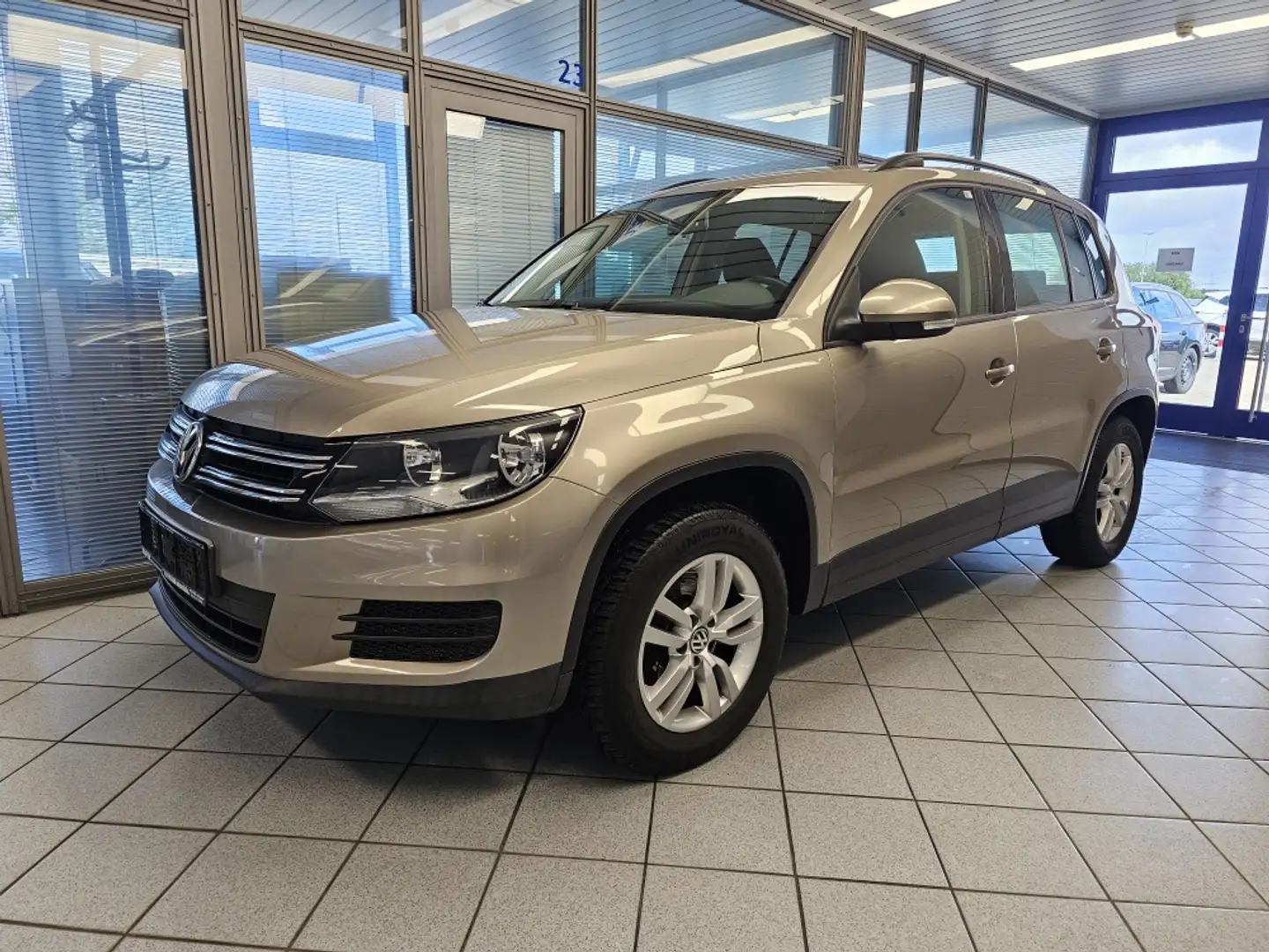 Volkswagen Tiguan Trendline Tüv 05-2026 Beige - 2