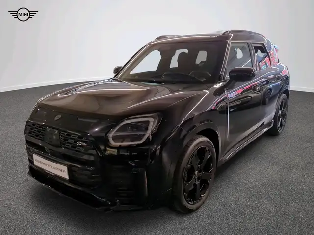 MINI Countryman C John Cooper Works Trim