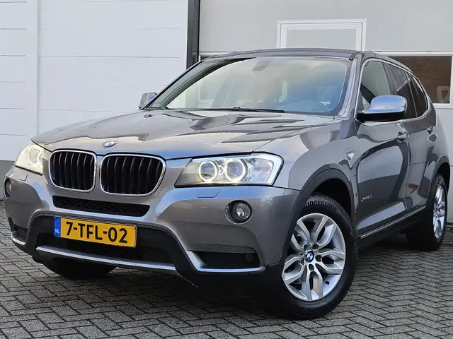 BMW X3 xDrive20d High Executive /Xenon/PDC/Leer/Cruise!