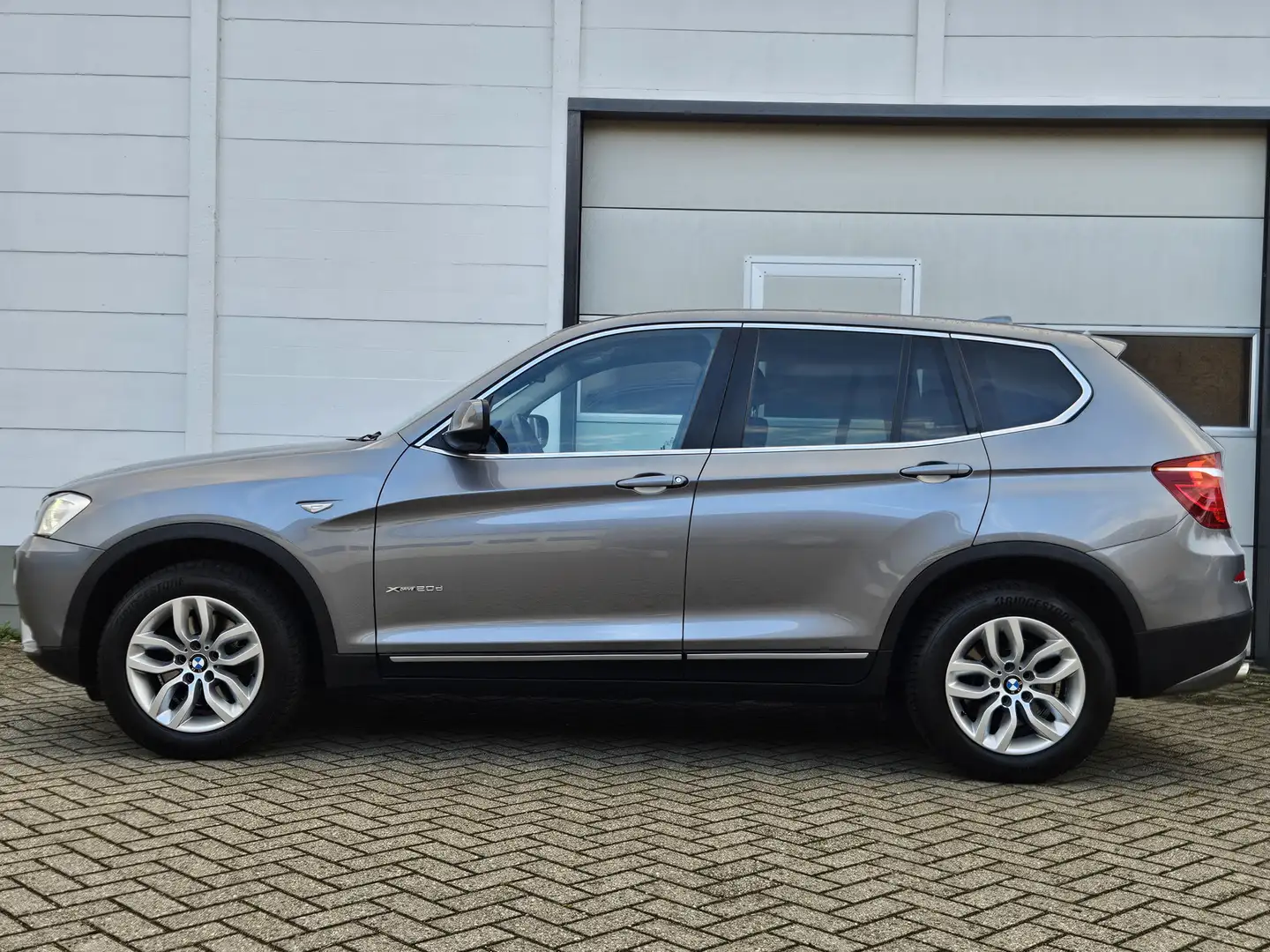 BMW X3 xDrive20d High Executive /Xenon/PDC/Leer/Cruise! Grau - 2
