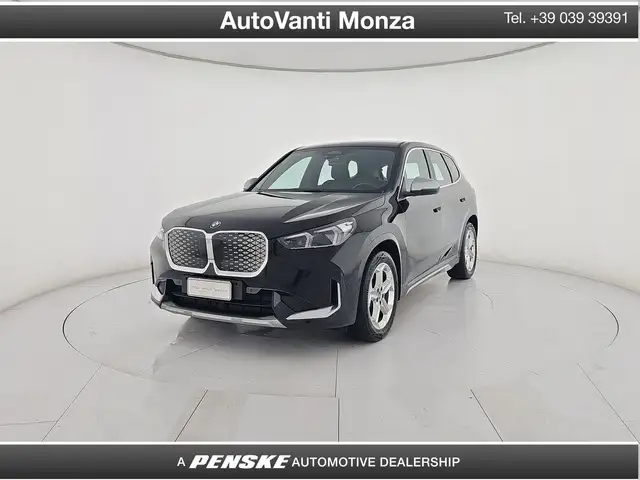 BMW iX1 eDrive 20 X-Line