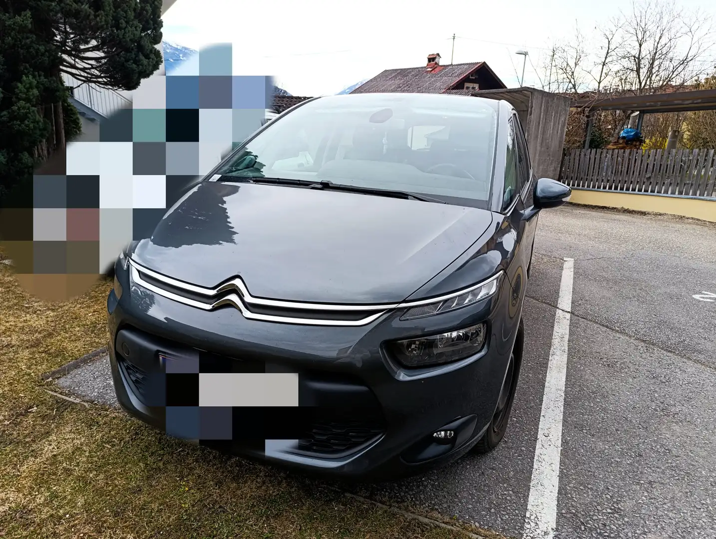 Citroen C4 Picasso C4 Picasso e-HDi 115 Silver Edition Silver Edition Grau - 2