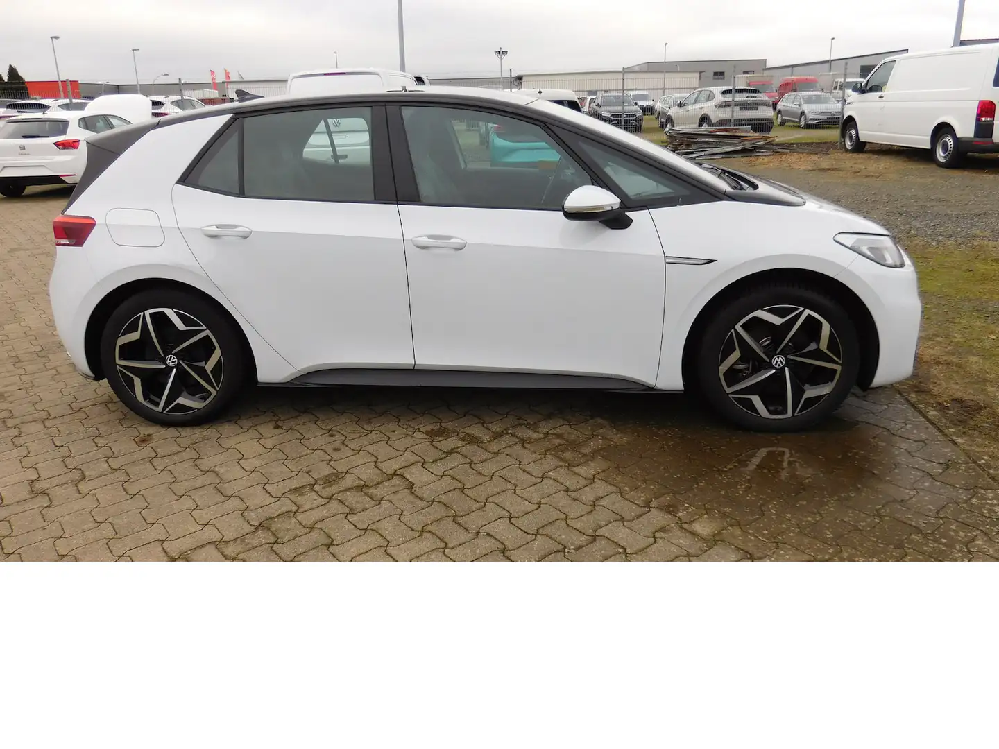 Volkswagen ID.3 Pure Performance Automatik Klima Navi Weiß - 2