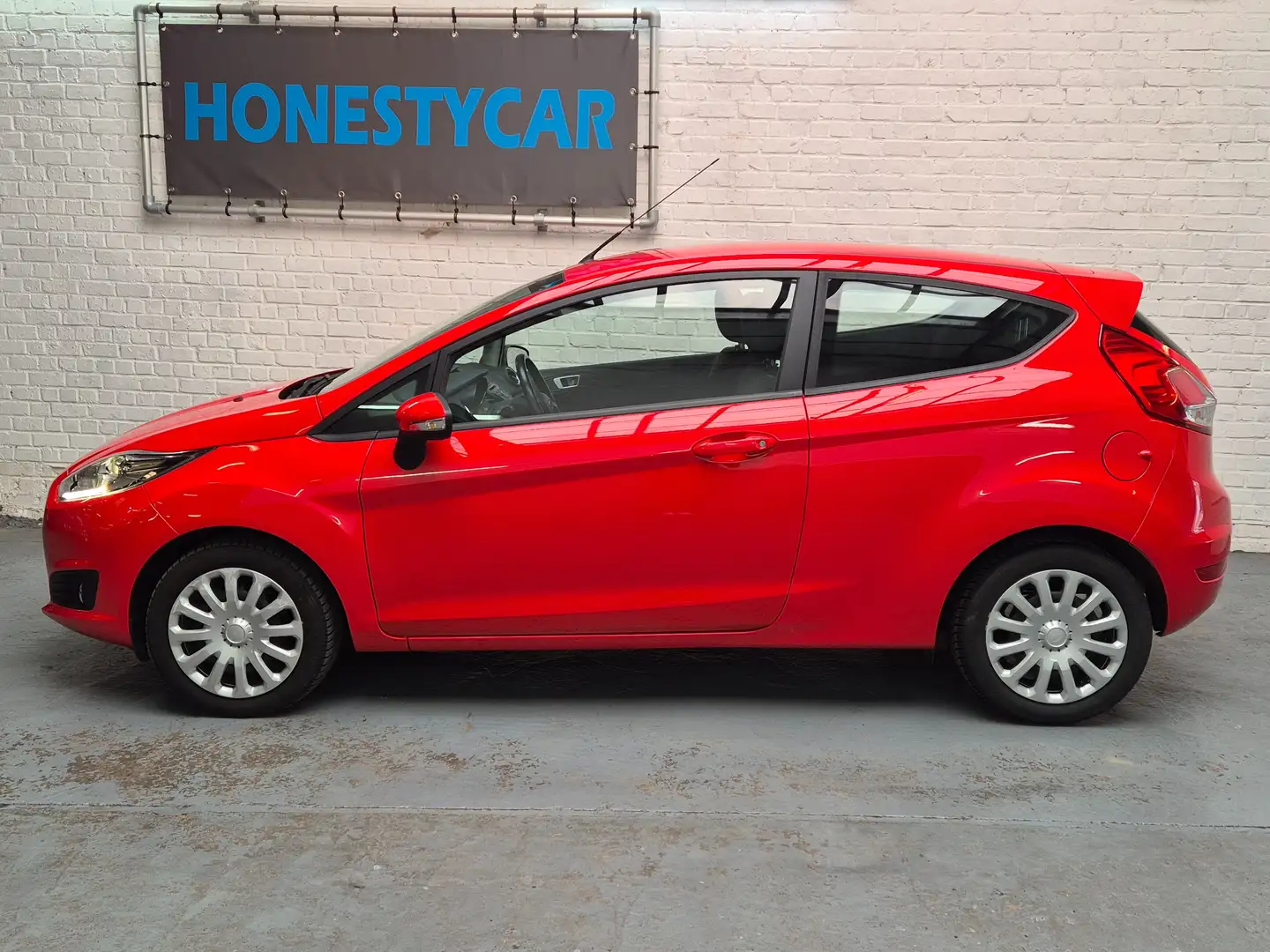 Ford Fiesta Fiesta 1.0i Trend-34.000km !!!- Superbe-Garantie Rouge - 2