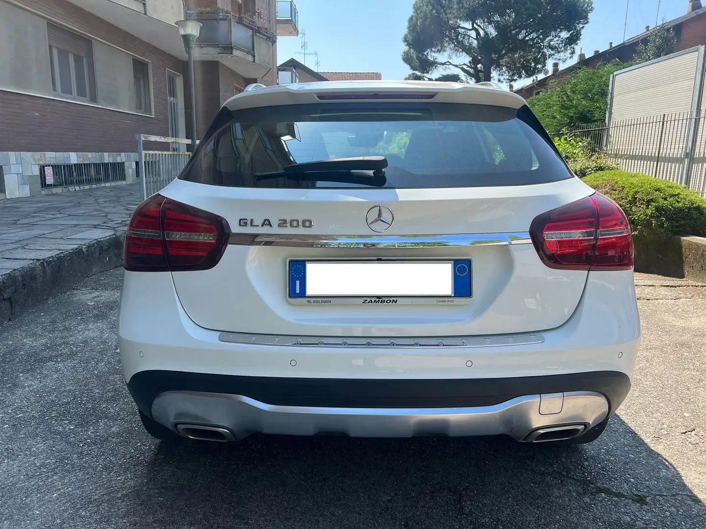 Mercedes-Benz GLA 200 sport 1.6 - 2