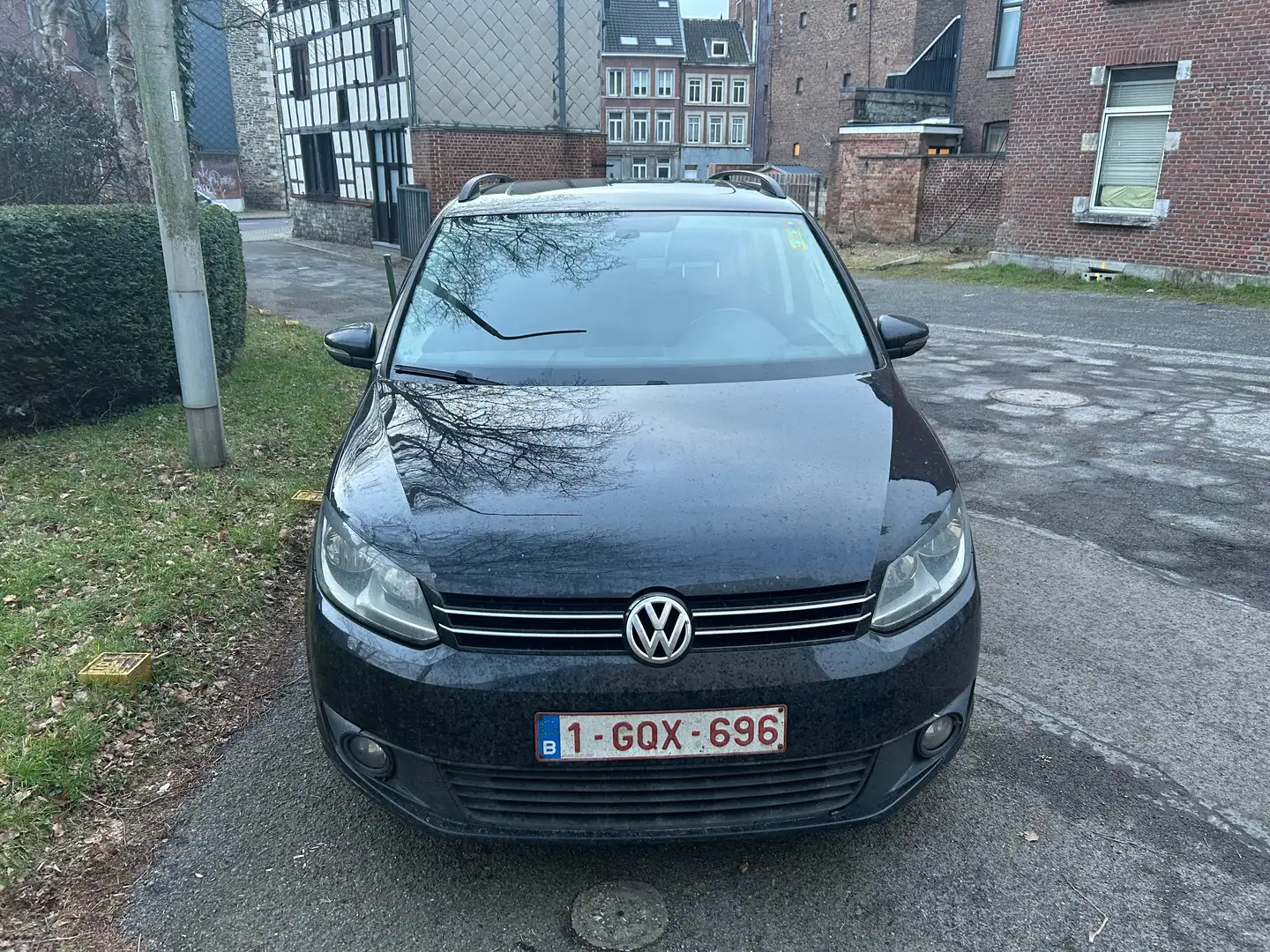 Volkswagen Touran 1.6 CR TDi Trendline Zwart - 2