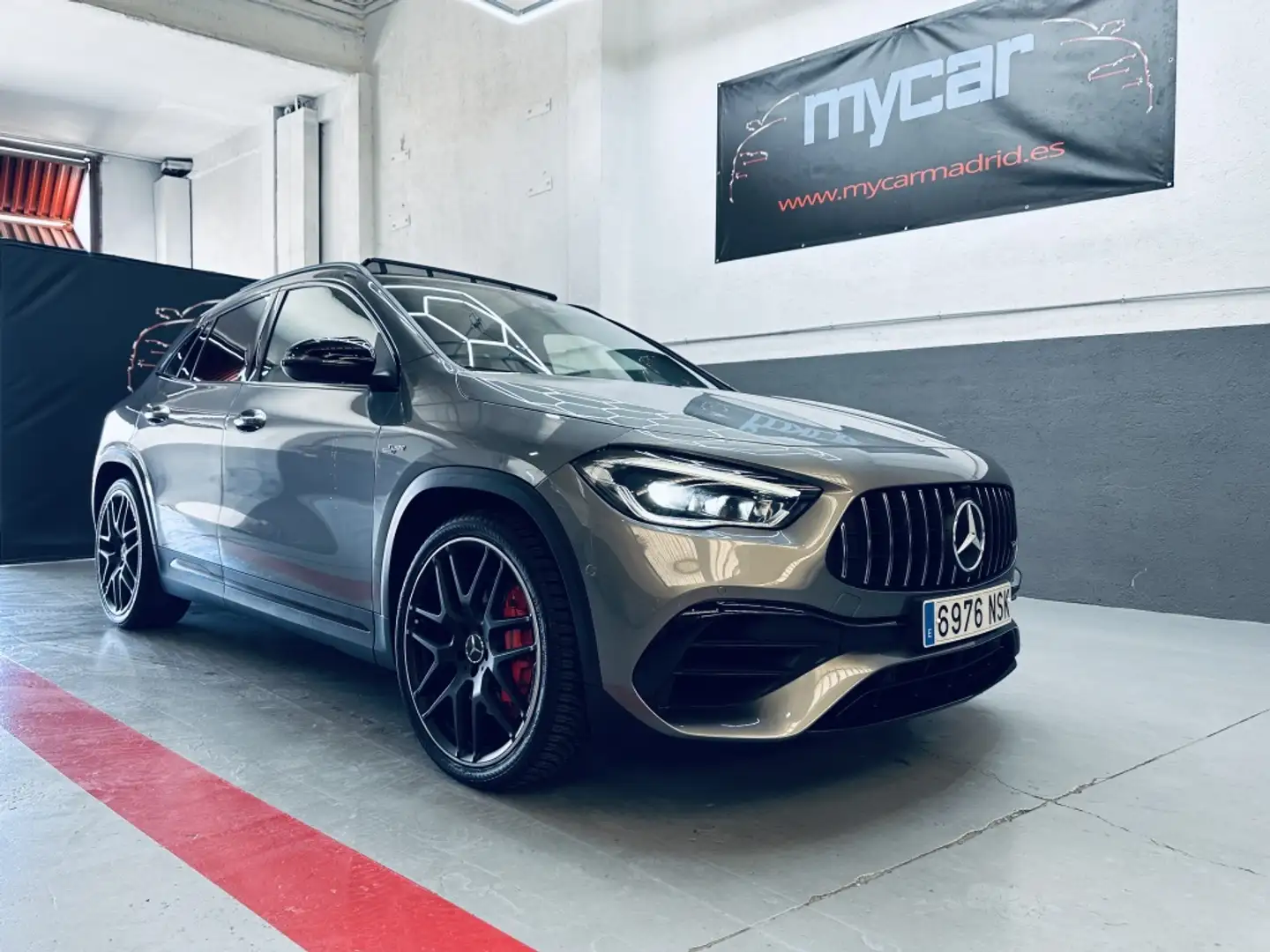 Mercedes-Benz GLA 45 AMG S 4Matic+ 8G-DCT Gris - 2