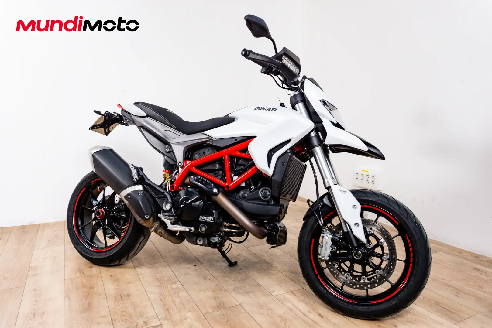 Ducati Hypermotard 939 - 2