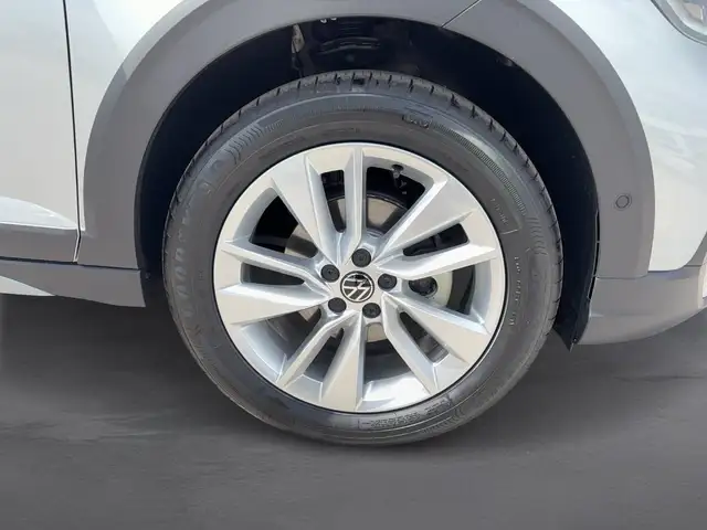 Volkswagen Taigo view 7