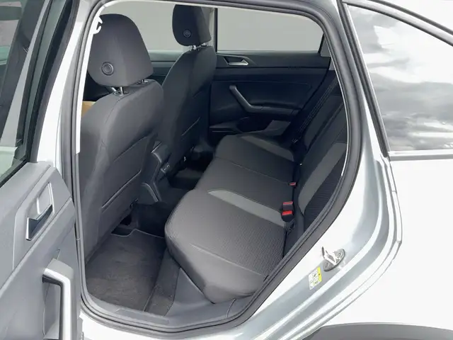 Volkswagen Taigo view 12