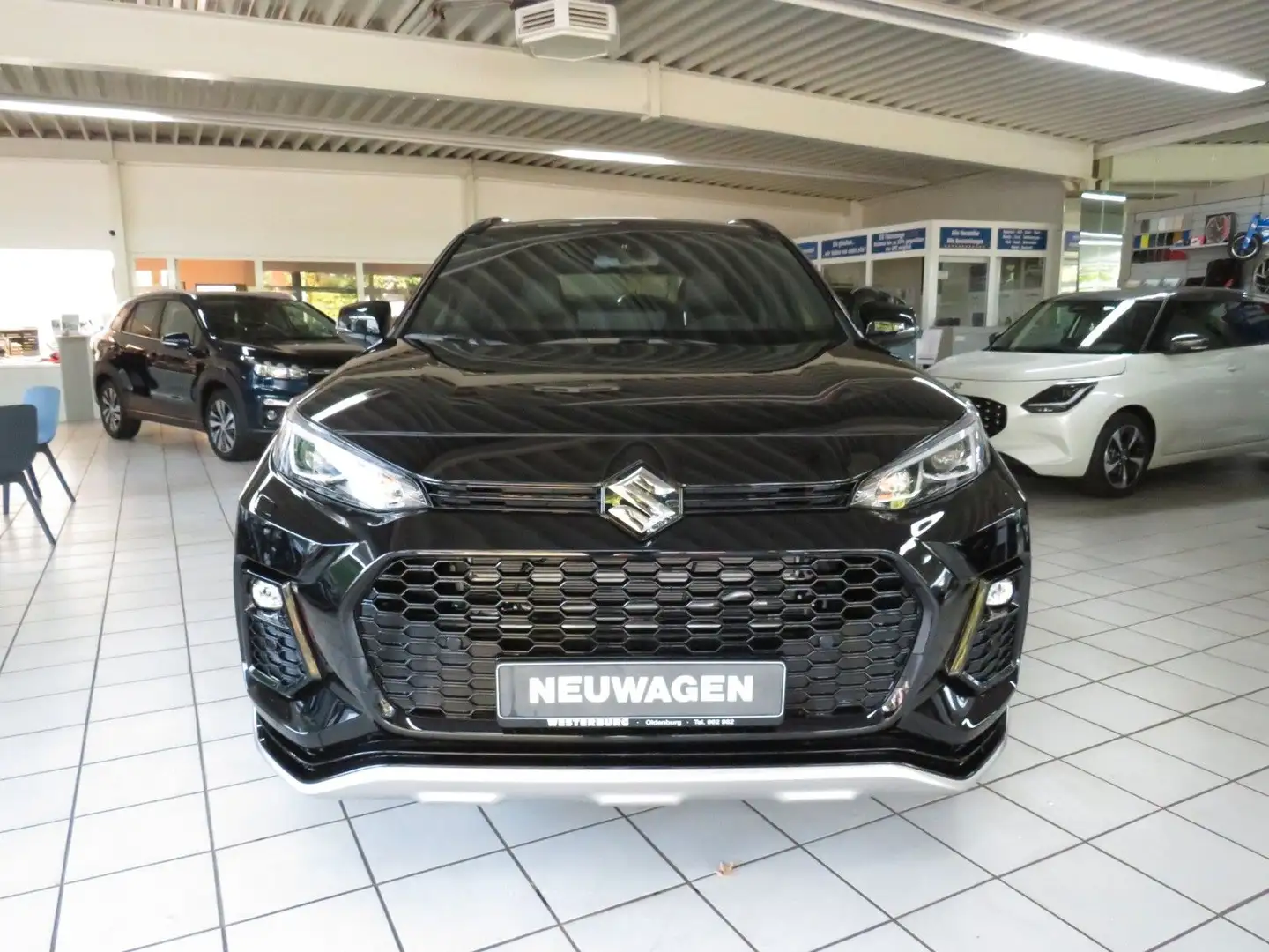 Suzuki Across 2.5 Plug-In Hybrid Comfort+ Nero - 2
