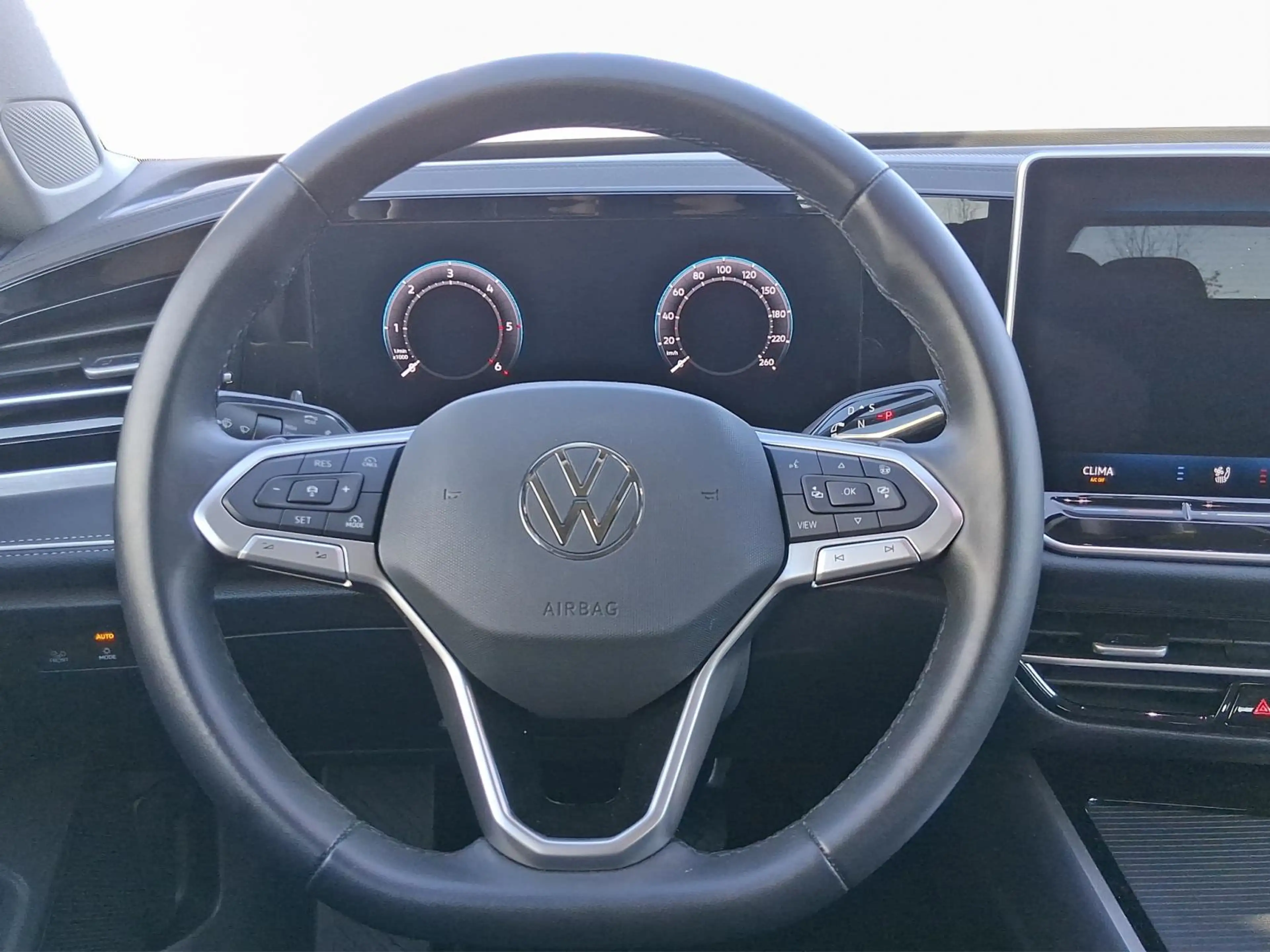Volkswagen Passat Elegance+DSG+P.Acoustique+AHK — photo 12