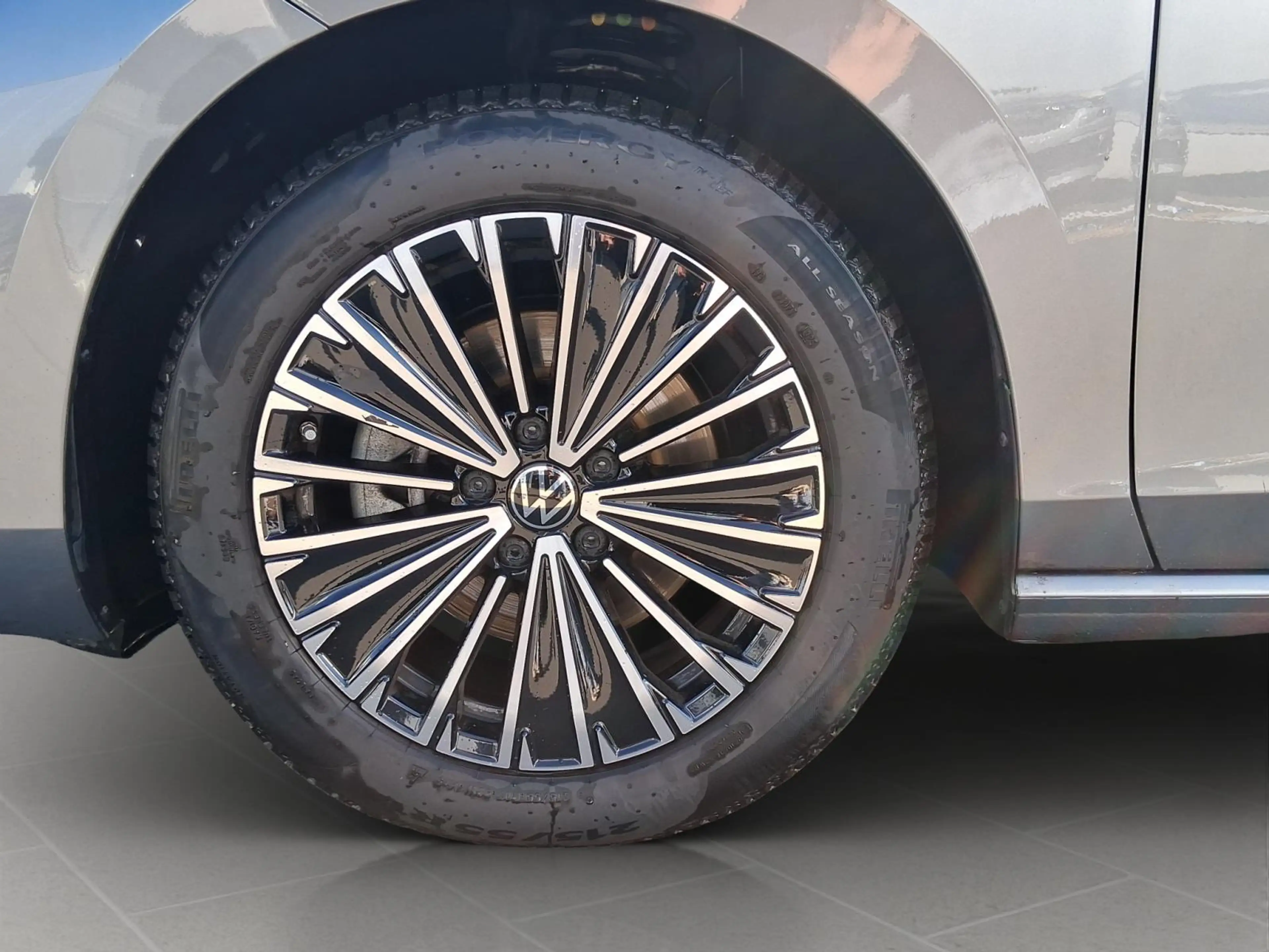 Volkswagen Passat Elegance+DSG+P.Acoustique+AHK — photo 8