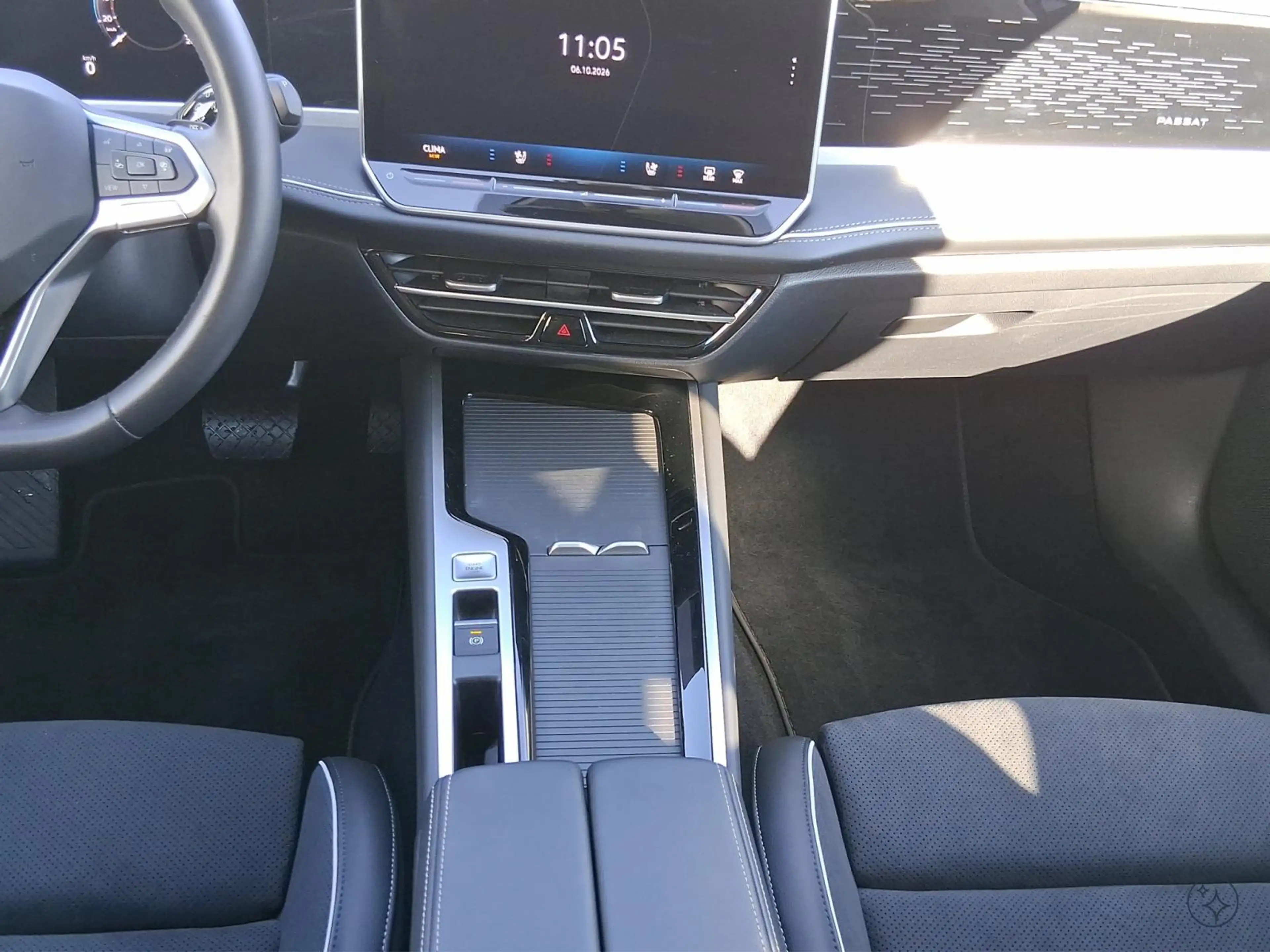 Volkswagen Passat Elegance+DSG+P.Acoustique+AHK — photo 15