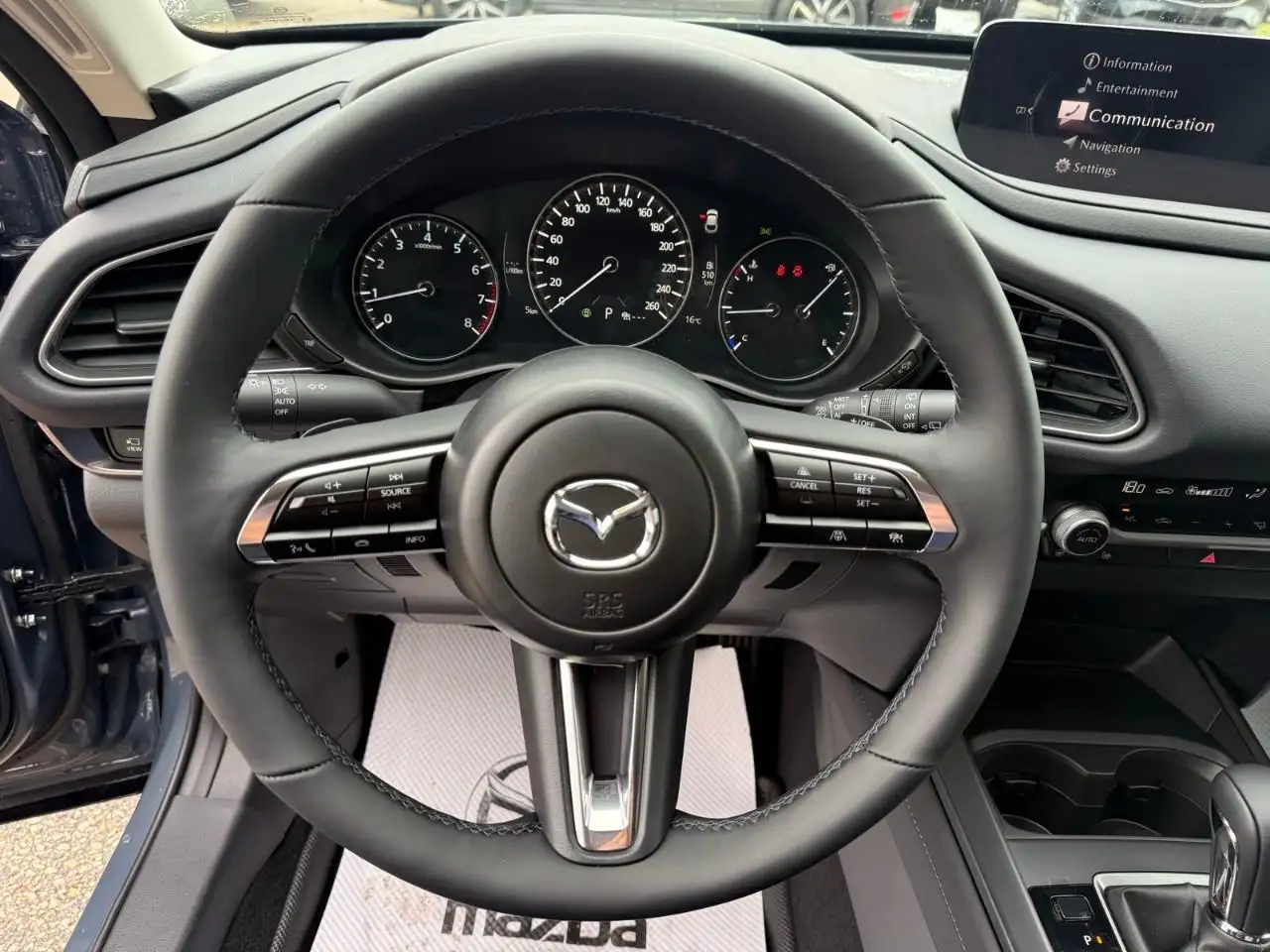 Mazda CX-30 снимка Mazda CX-30