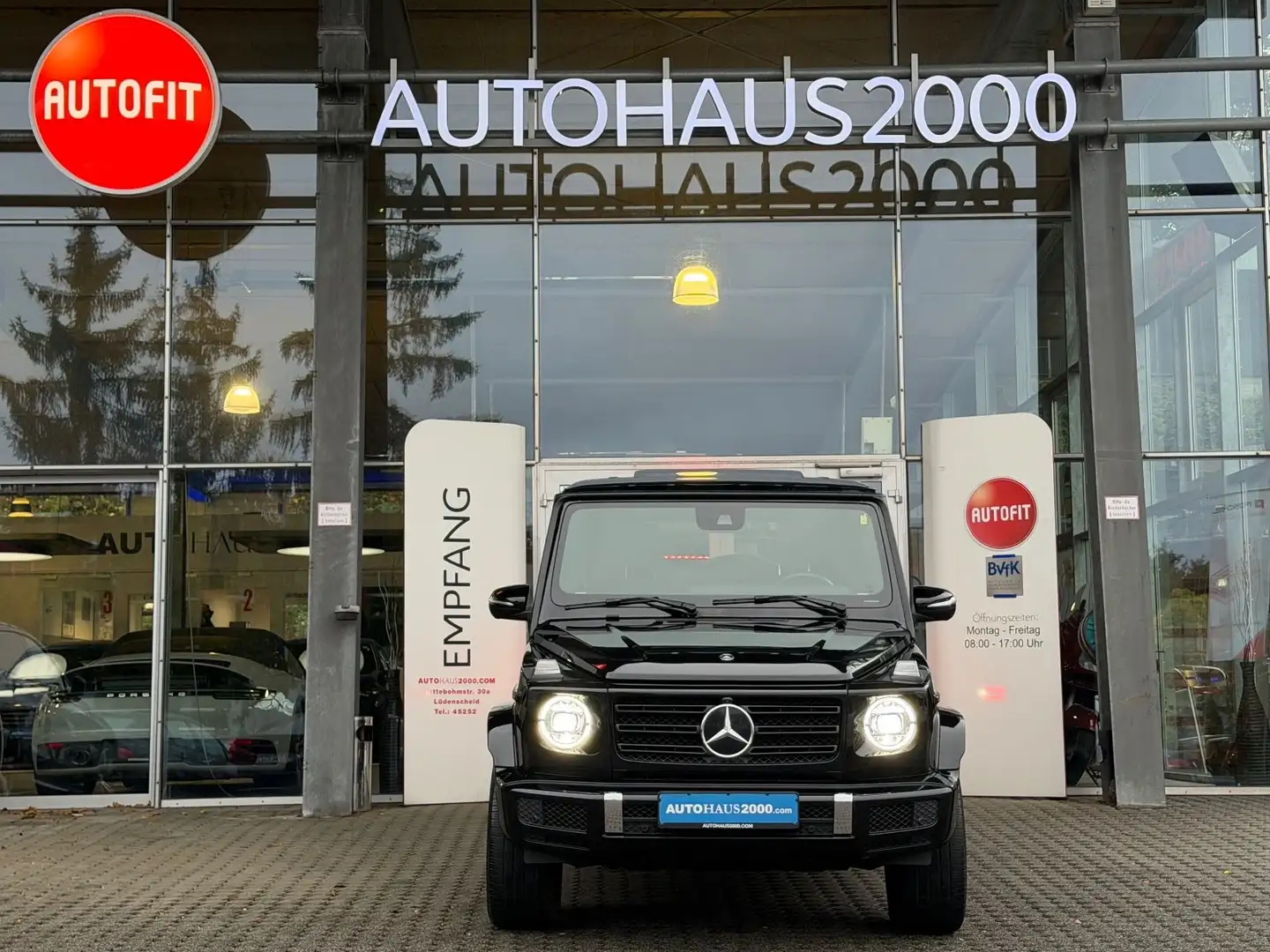 Mercedes-Benz G 400 d AMG LINE/SHD/BURMESTER/AHK/BLACK/LED/ Schwarz - 2