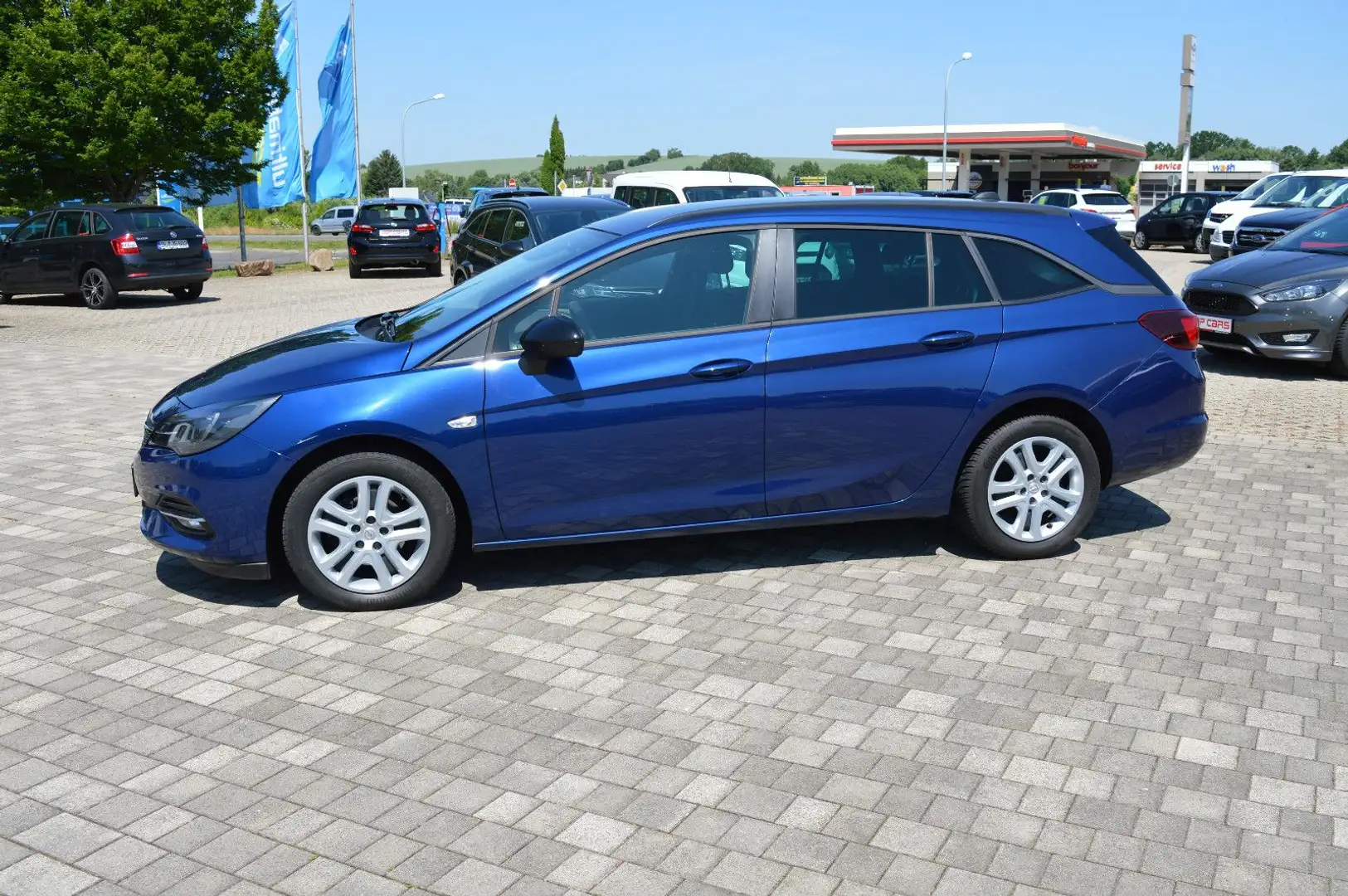 Opel Astra K 1.5 D Sports Tourer Aut. Business+ LED Bleu - 2