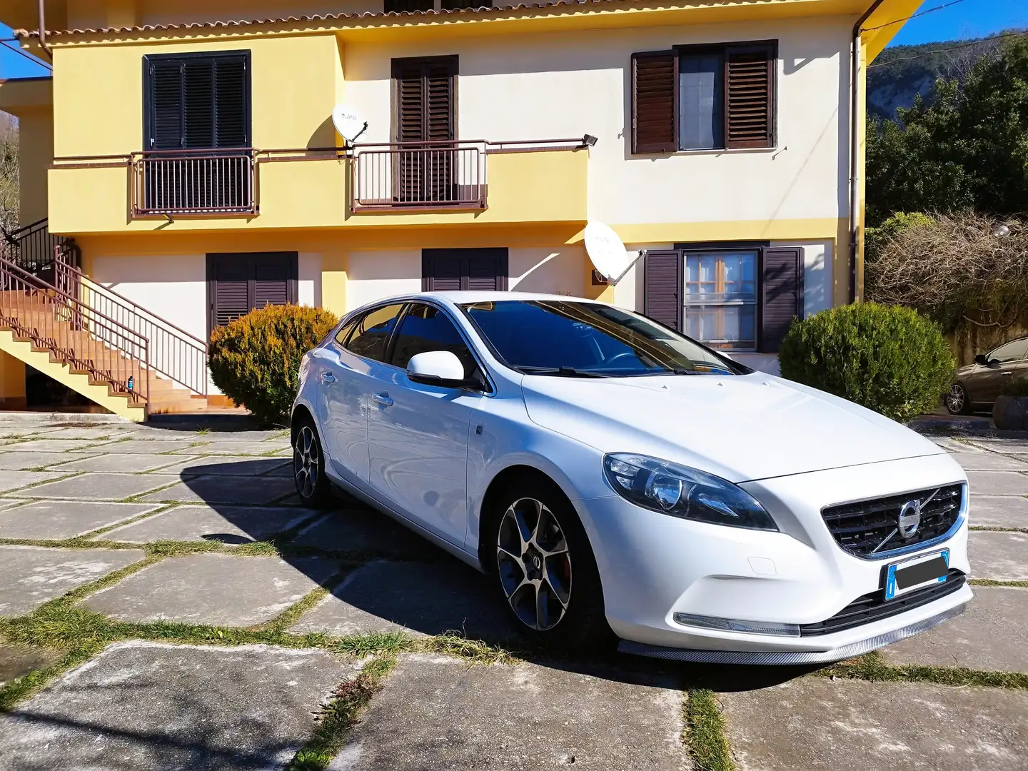 Volvo V40 V40 II 2016 1.6 d2 Ocean Race Bianco - 2