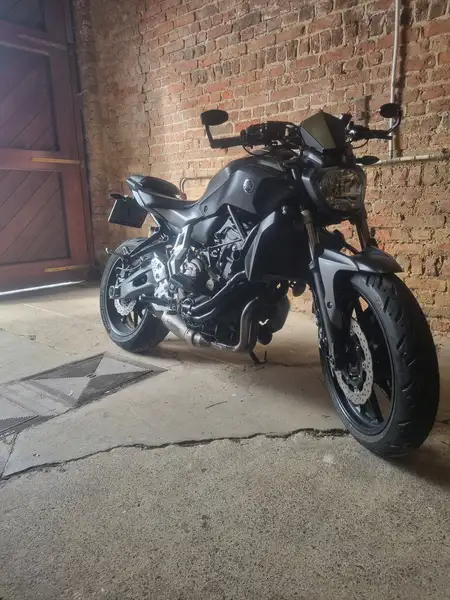 Yamaha MT-07 - foto 2