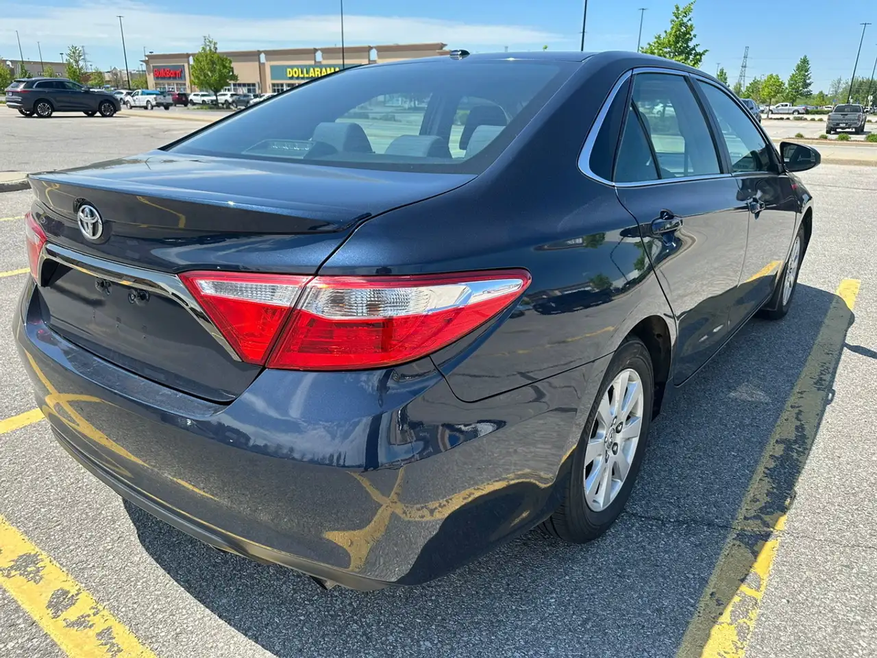 Toyota Camry снимка Toyota Camry