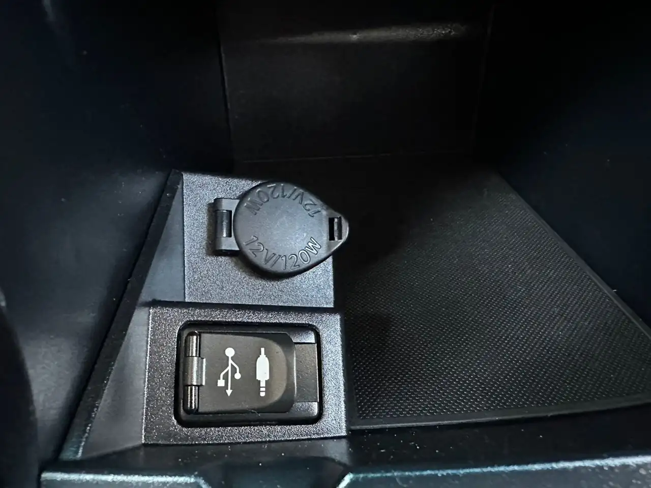 Toyota Camry снимка Toyota Camry