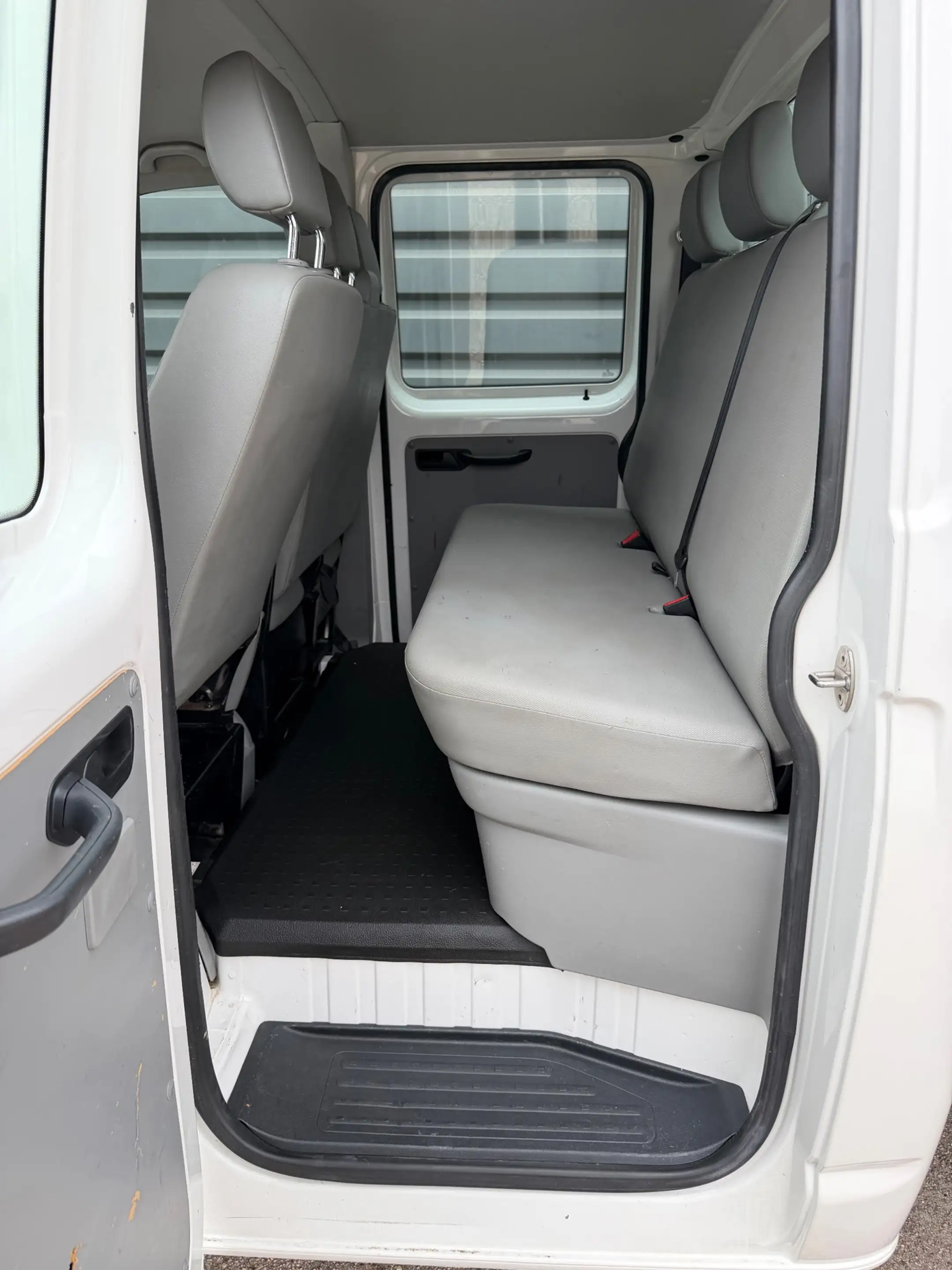 Volkswagen Transporter 2.0 open laadbak dubbel cabine Marge!! — photo 11