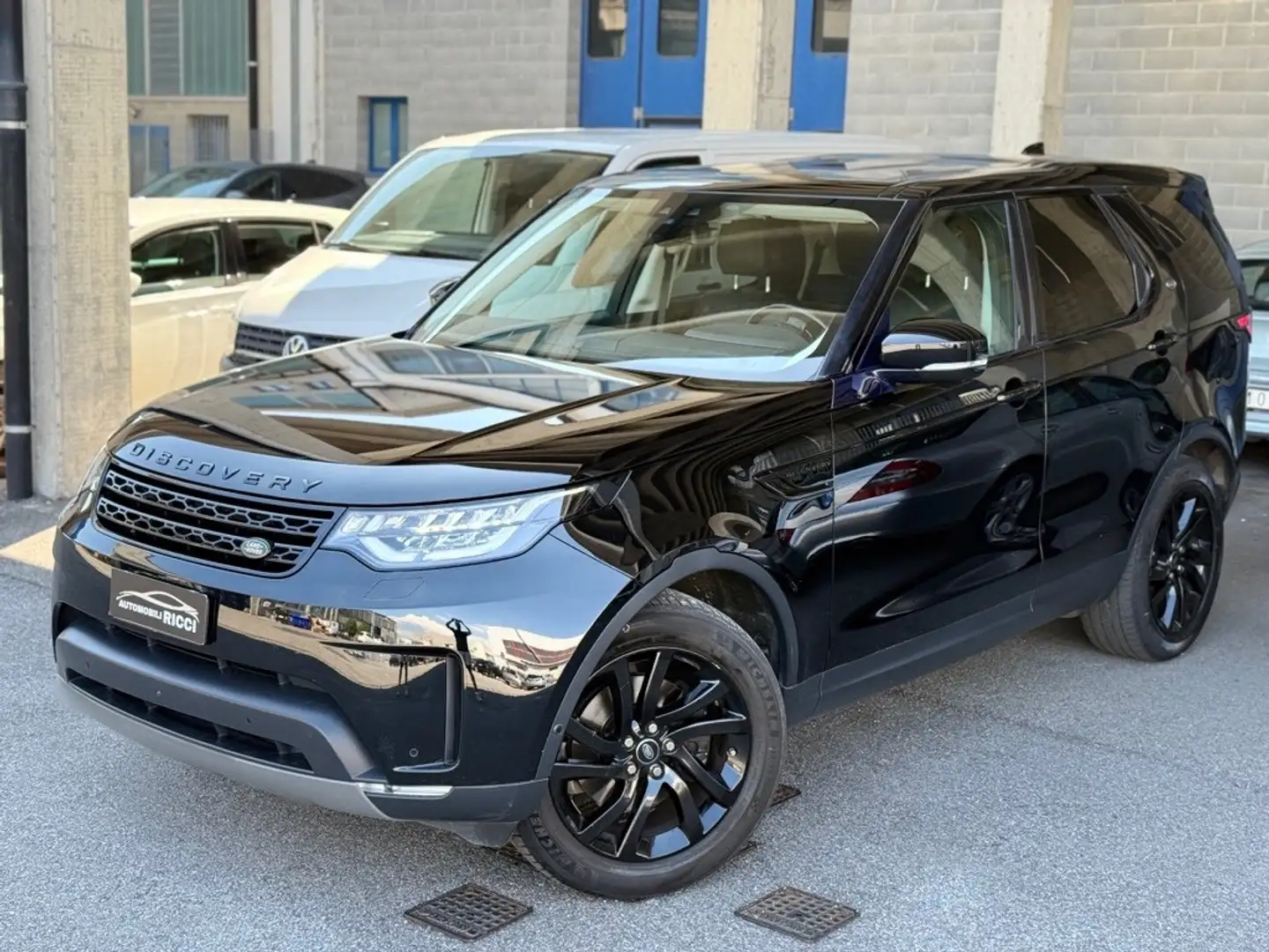 Land Rover Discovery Discovery 2.0 SD4 240 CV HSE Luxury Zwart - 1