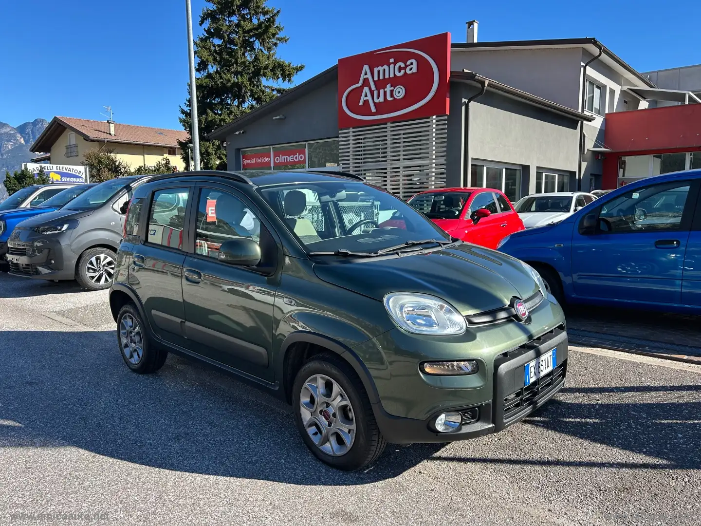 Fiat Panda 1.3 MJT S&S Trekking Grün - 2