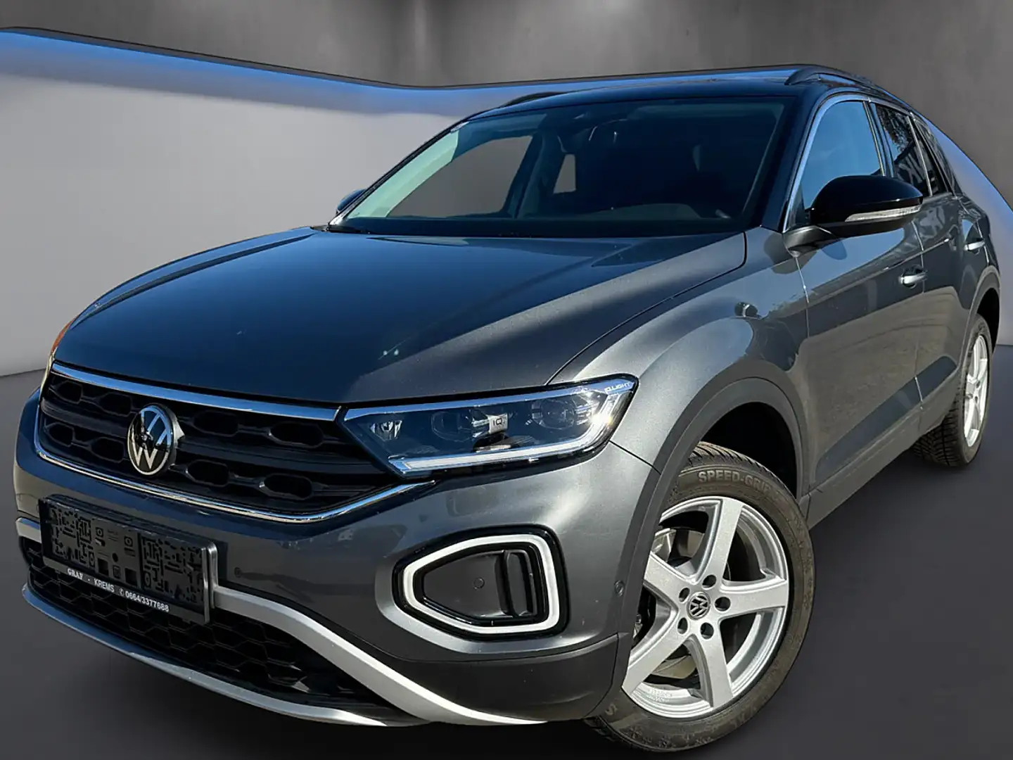 Volkswagen T-Roc 1,0 TSI Life *LED*Werksgarantie*Kamera*Keyless* Grau - 1