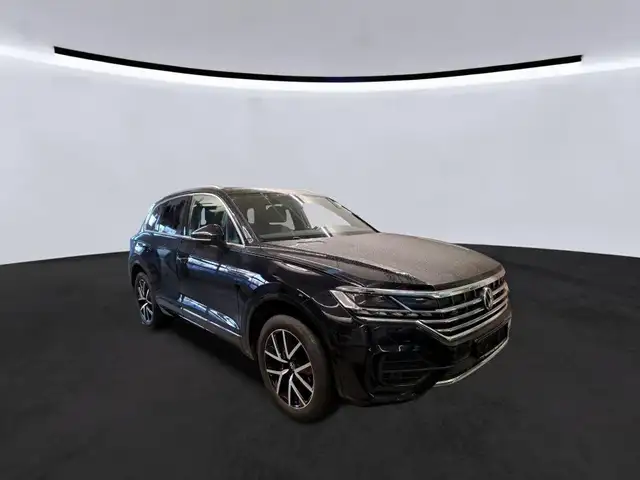 Volkswagen Touareg R-Line 4Motion*PANORAMA*HeadUp*IQ.Light*INNOVISION