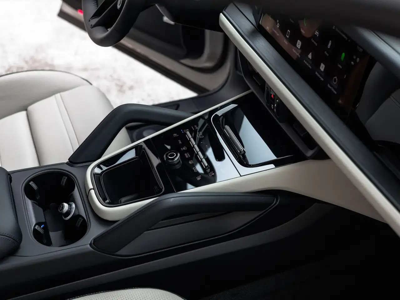 Porsche Cayenne S E-Hybrid Coupé, миниатюра 25
