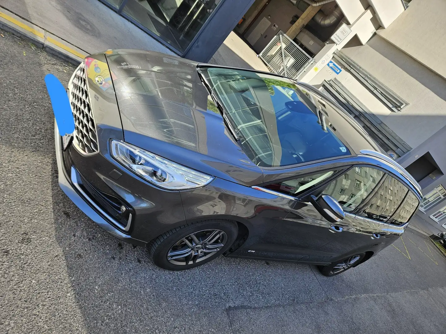 Ford Galaxy 2,0 EcoBlue SCR AWD Vignale Aut. - 2