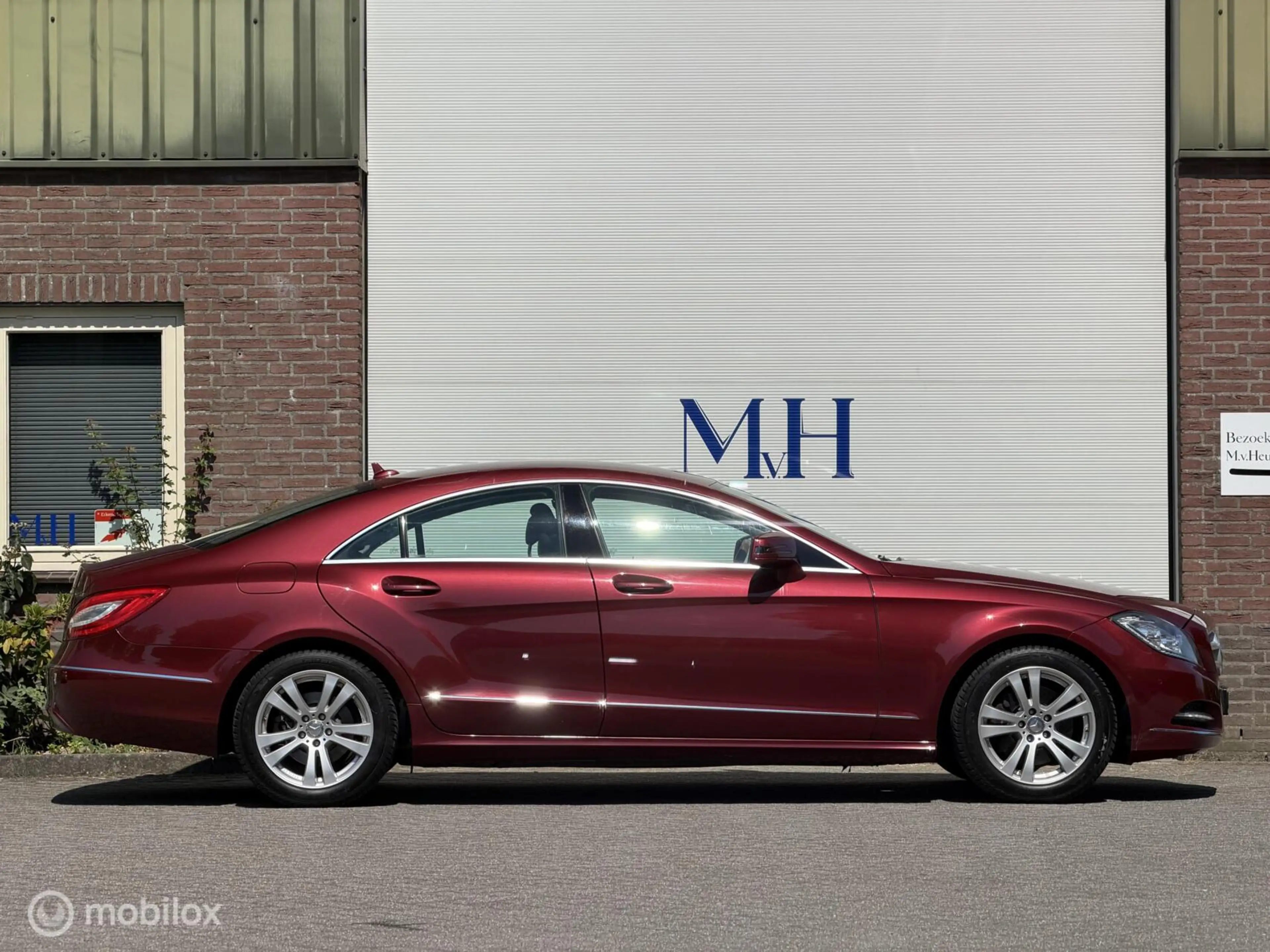 Mercedes-Benz CLS 350 Youngtimer Perfect onderhouden Camera — photo 8