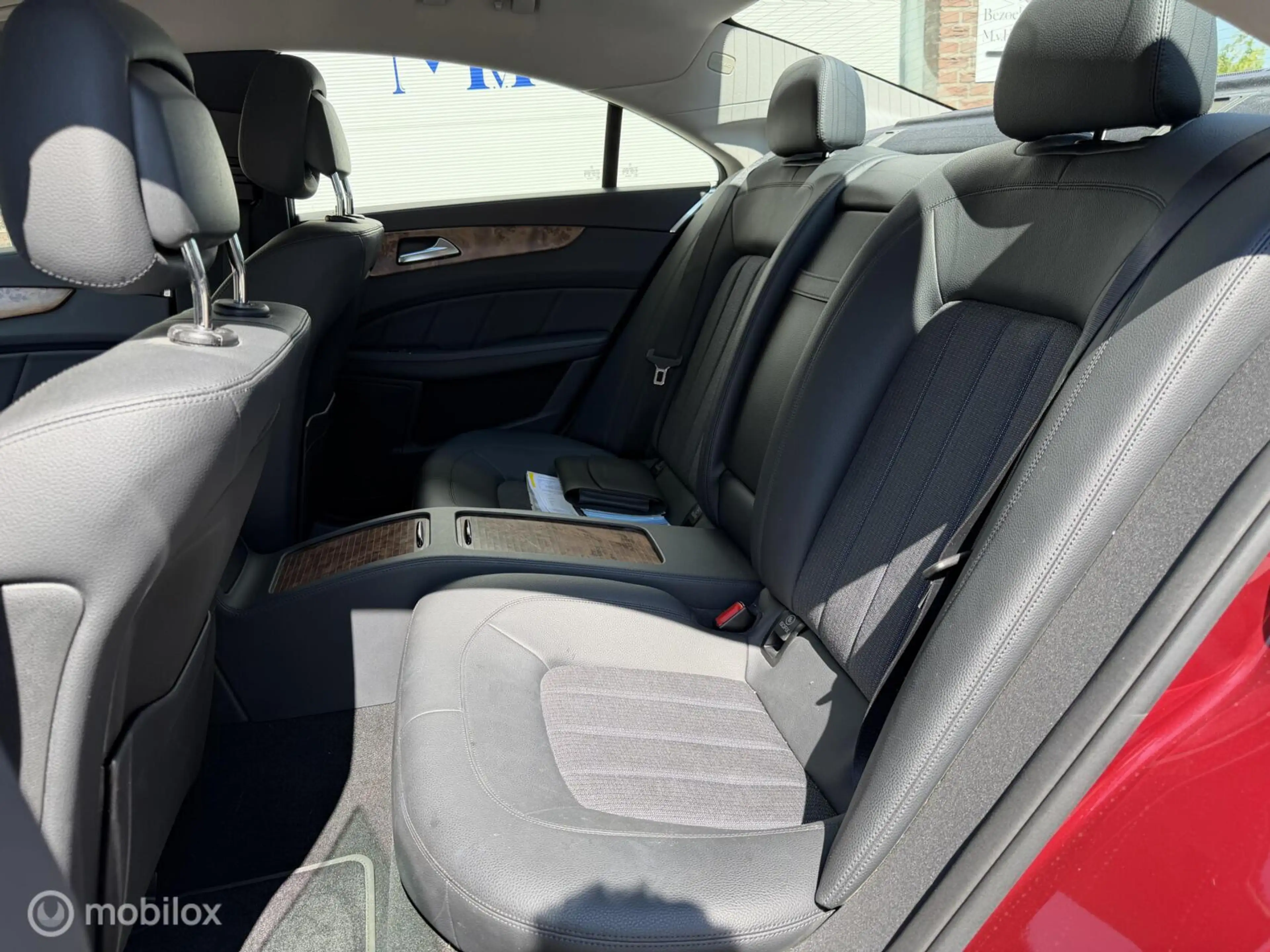 Mercedes-Benz CLS 350 Youngtimer Perfect onderhouden Camera — photo 17
