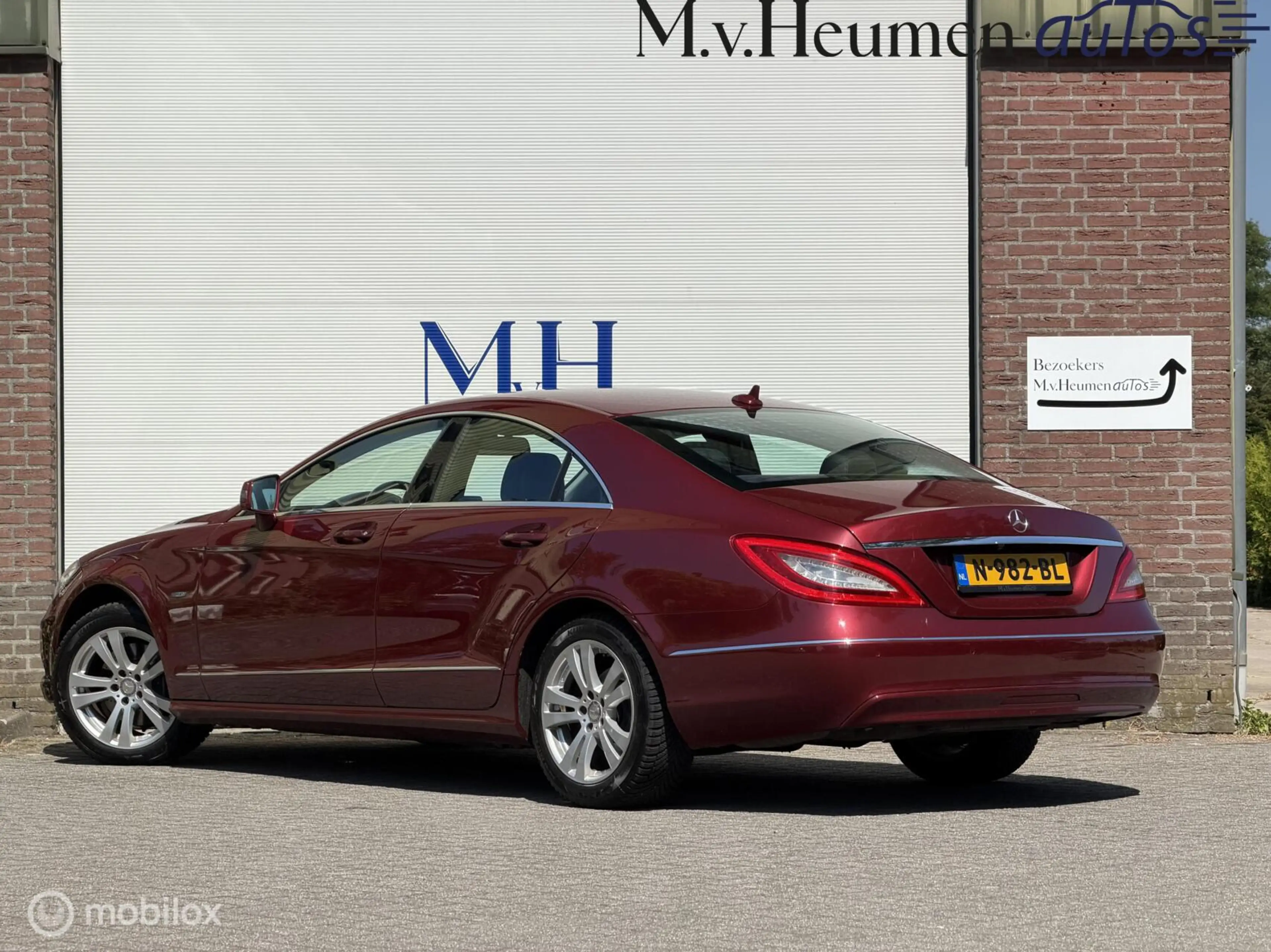 Mercedes-Benz CLS 350 Youngtimer Perfect onderhouden Camera — photo 3